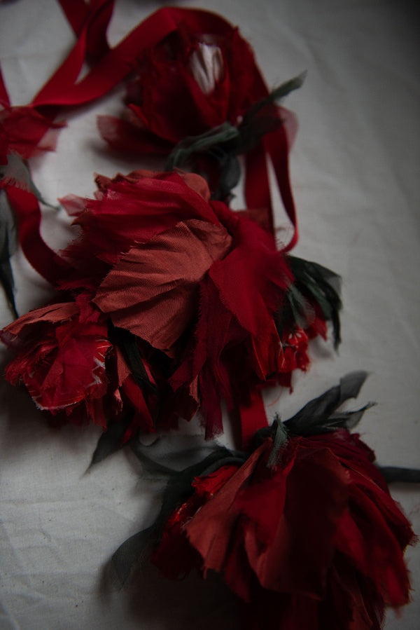 N° 155 falling flower accessory - ume red - L (made to order)