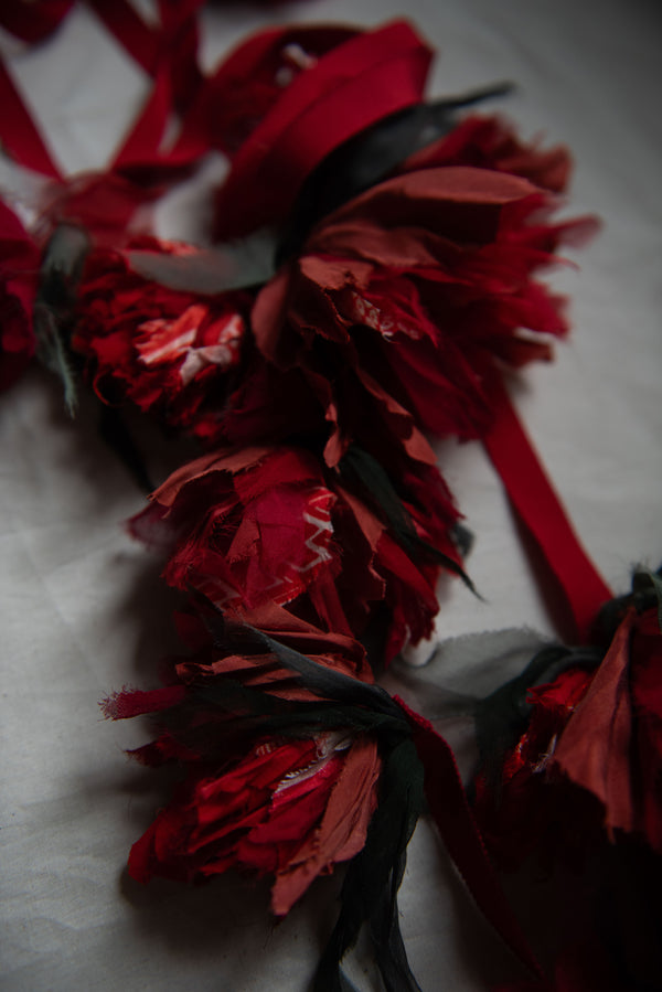 N° 155 falling flower accessory - ume red - L (made to order)