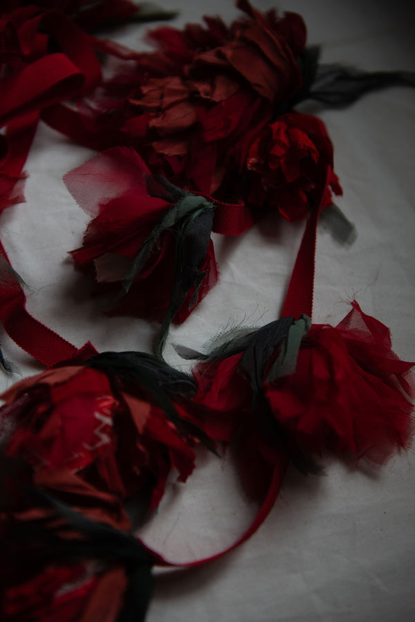 N° 155 falling flower accessory - ume red - L (made to order)