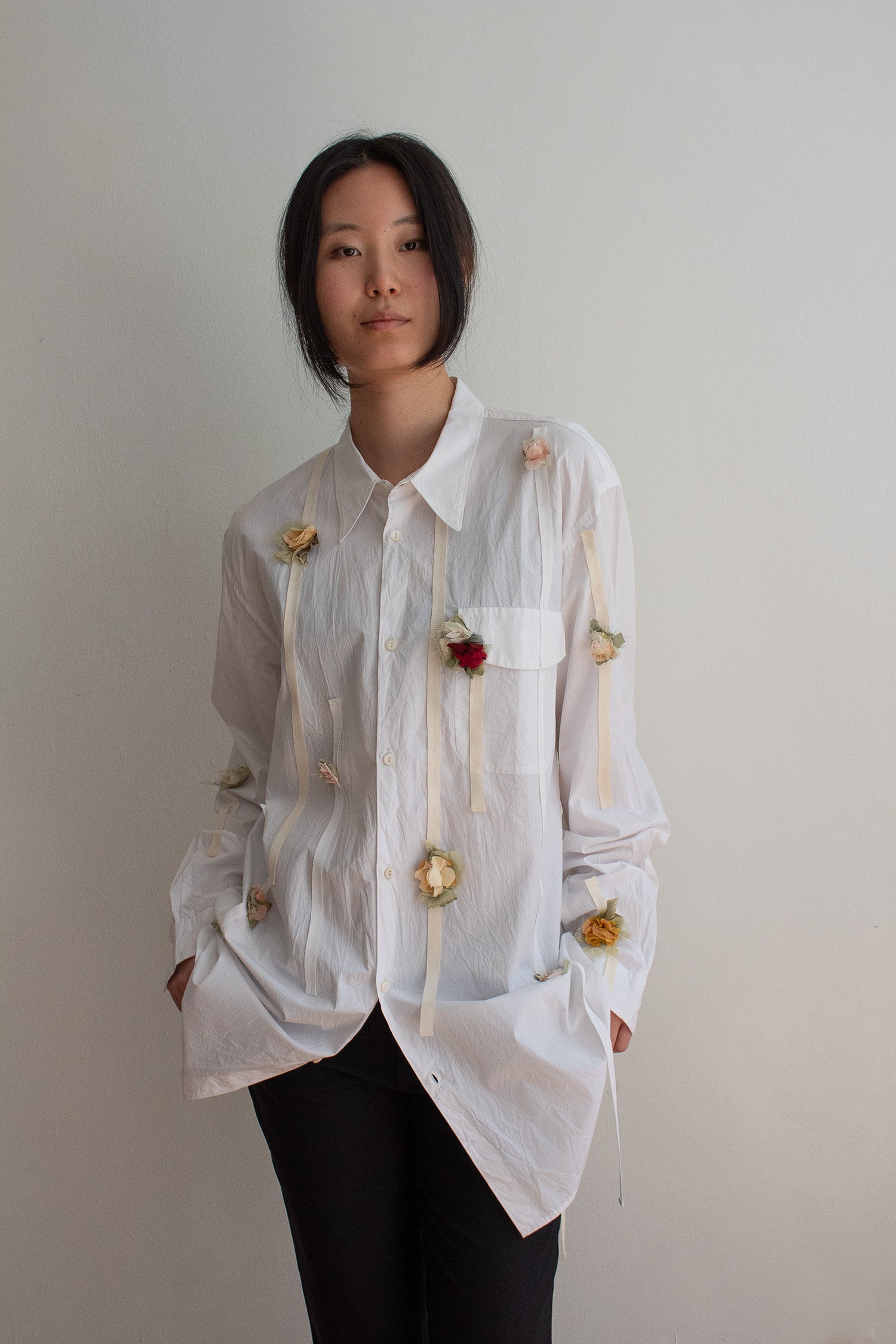 N° 265 dripping crushed blooms - yuki white - L