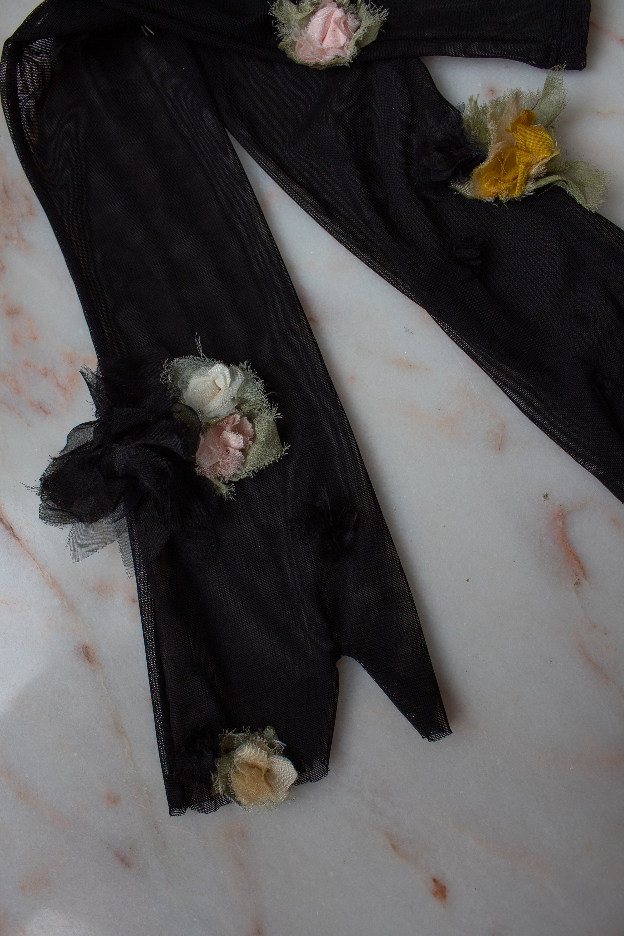 N° 90 crushed blooms fingerless gloves- multi