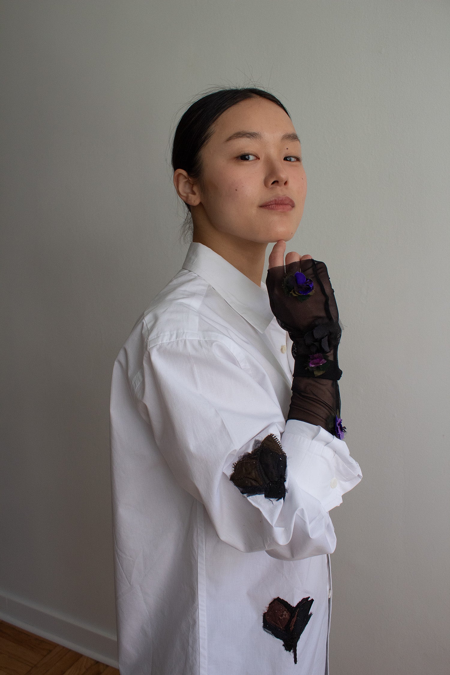 N° 90 crushed blooms fingerless gloves- nasu eggplant/sumi black
