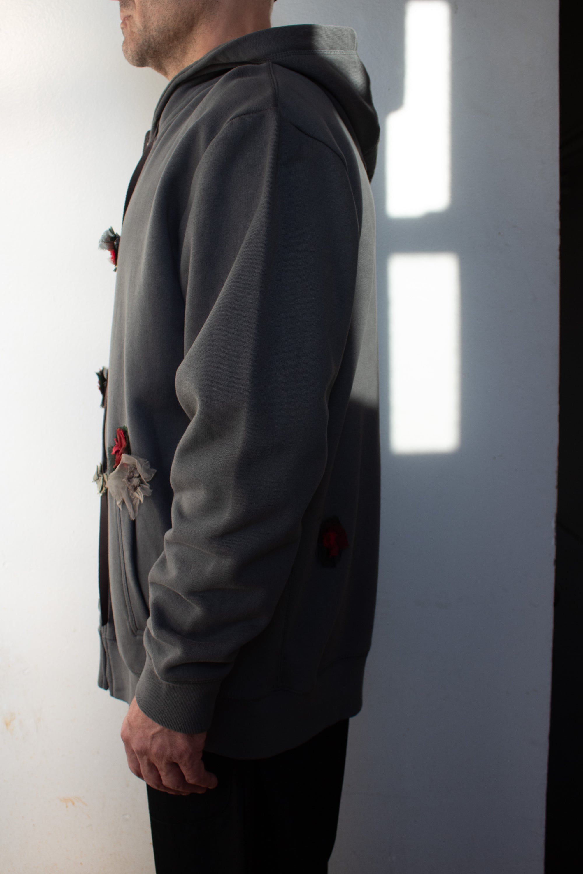 N° 306 multi crushed blooms hoodie - ume red
