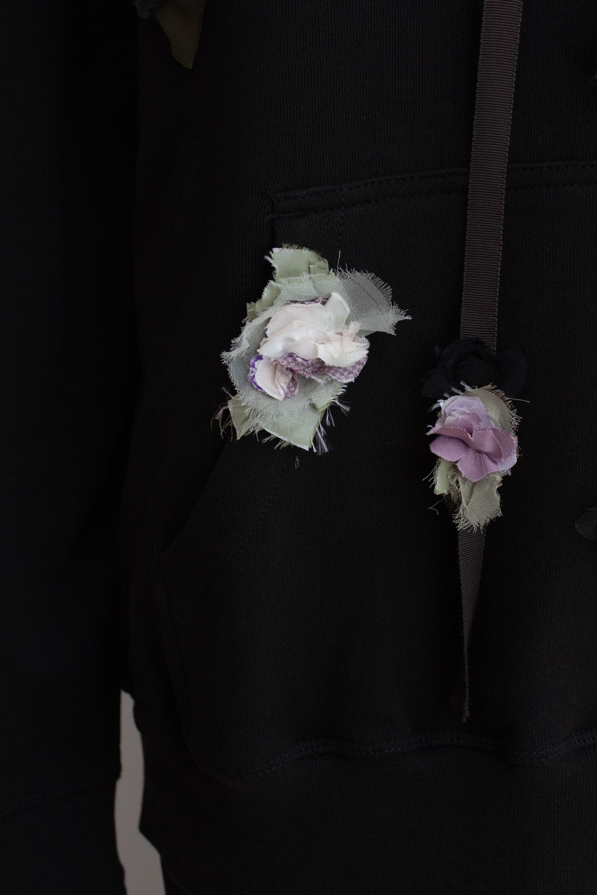 N° 306 multi crushed blooms hoodie - nasu eggplant