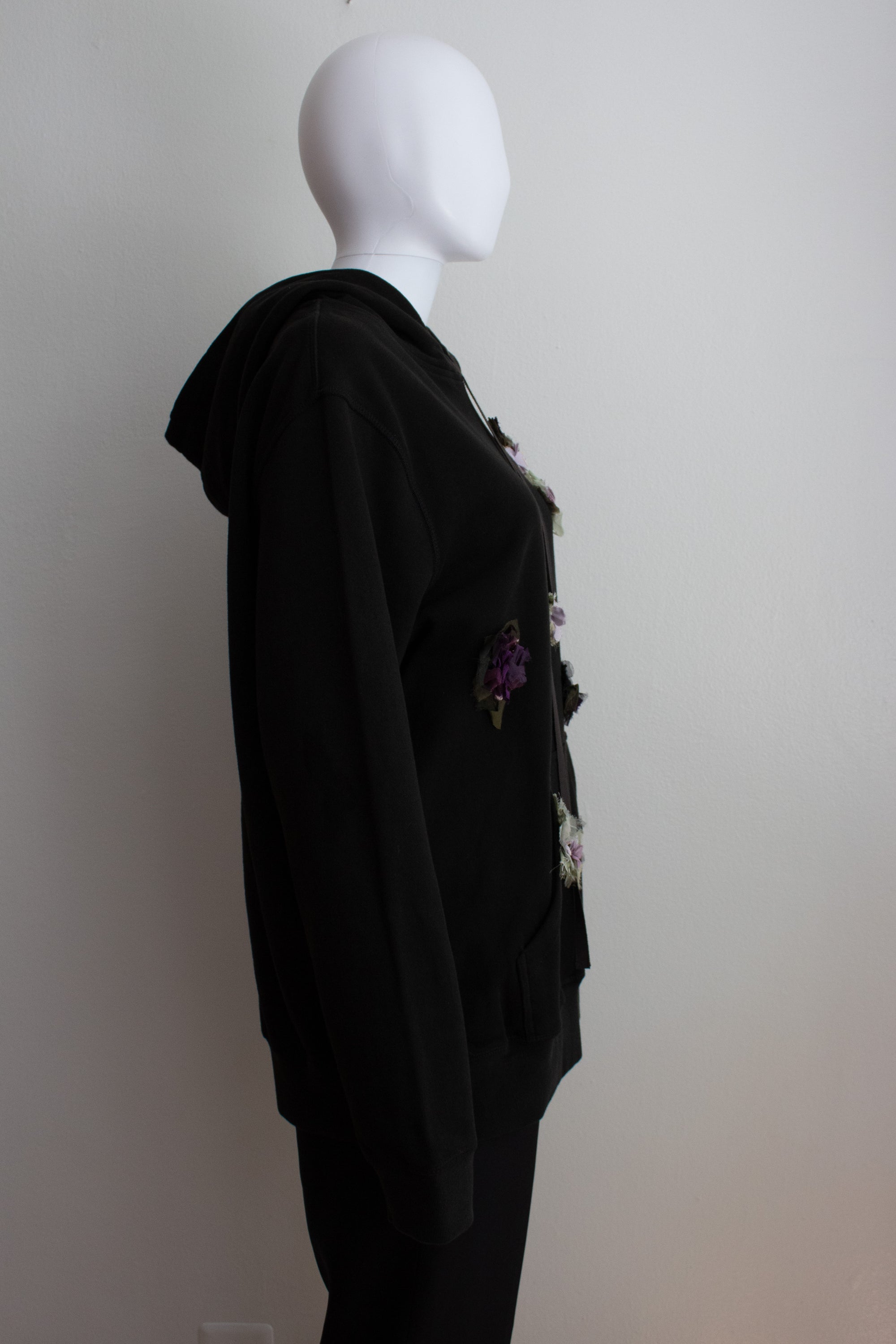 N° 306 multi crushed blooms hoodie - nasu eggplant