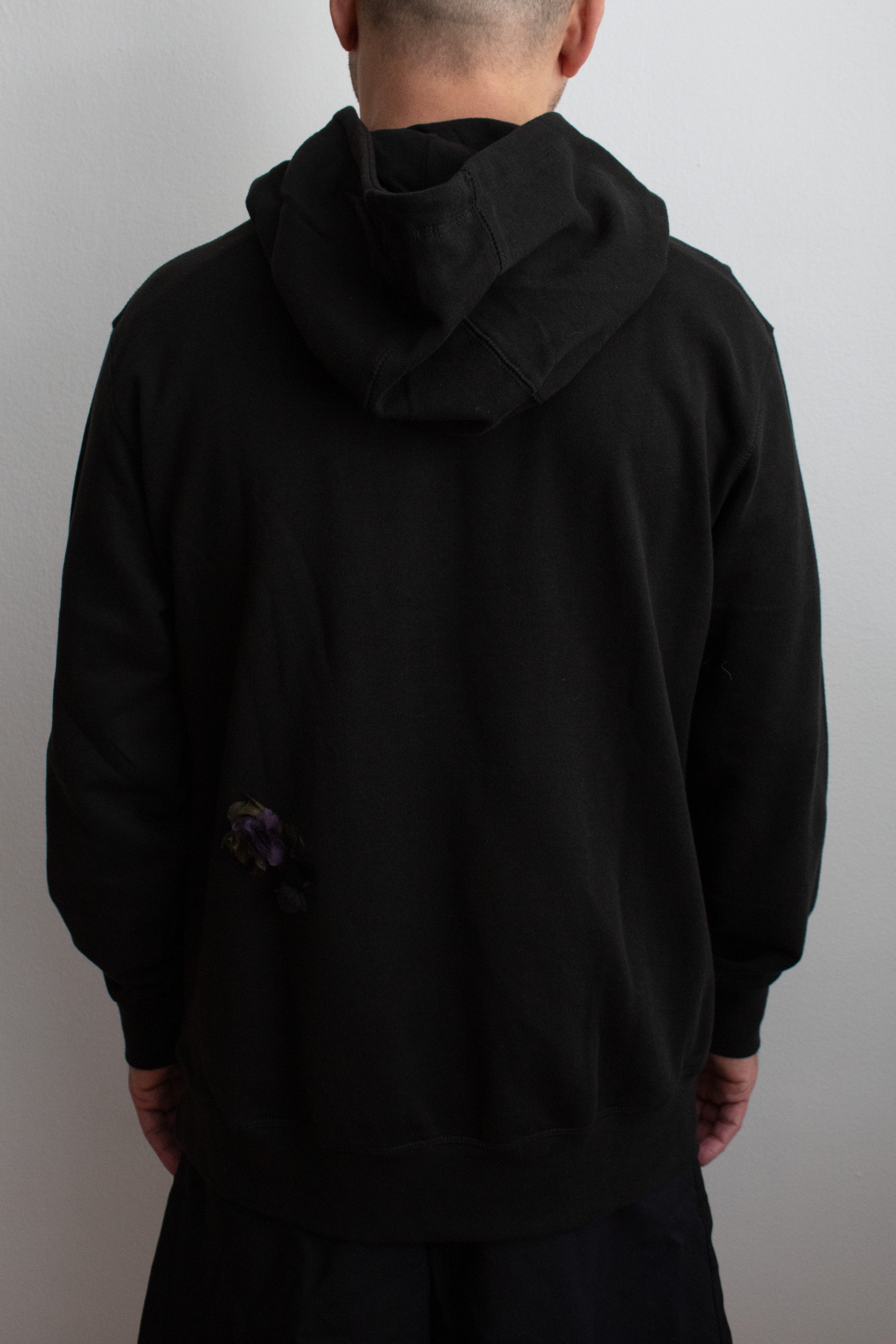N° 306 multi crushed blooms hoodie - nasu eggplant