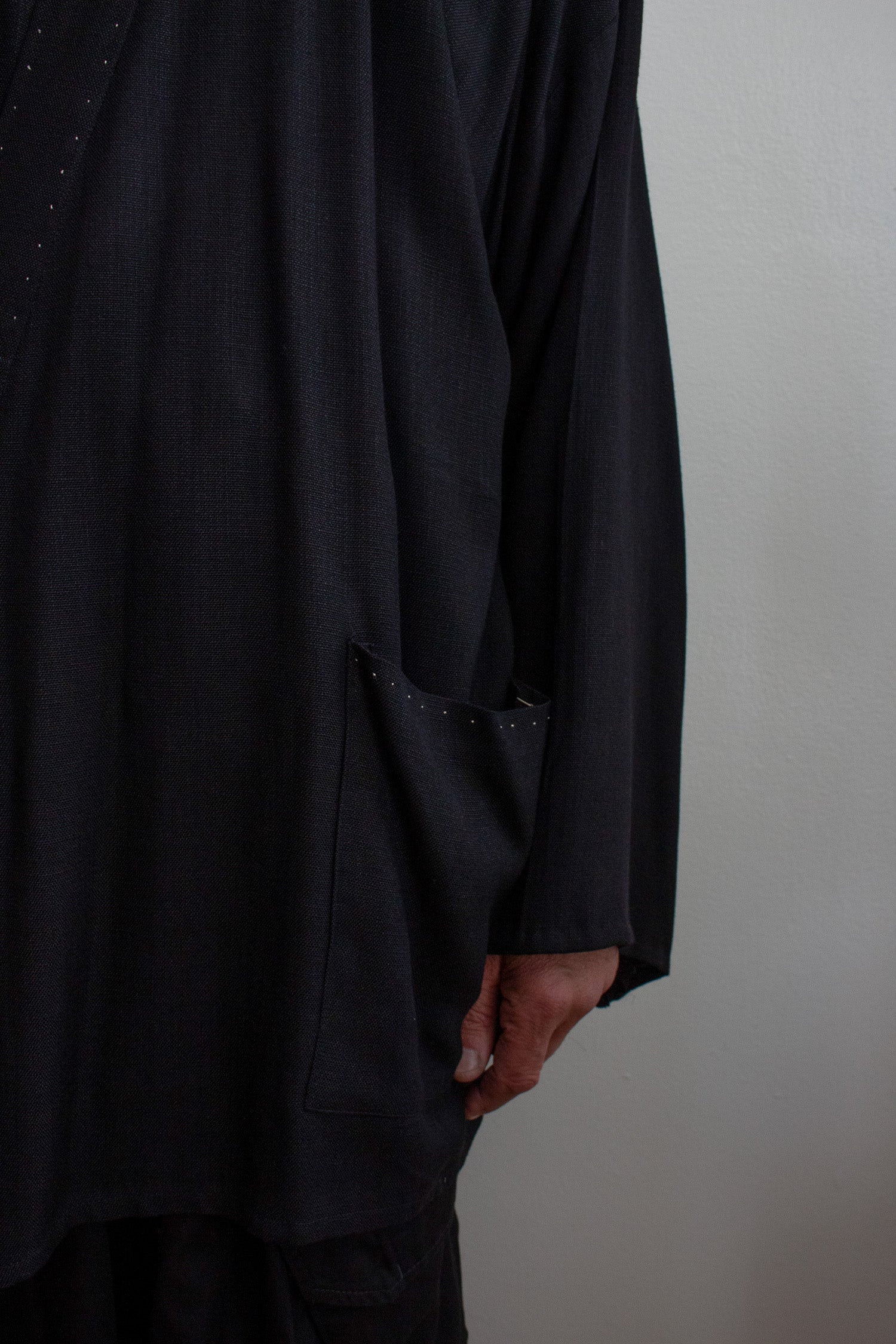 N° 373  hand-stitched haori linen jacket - sumi black