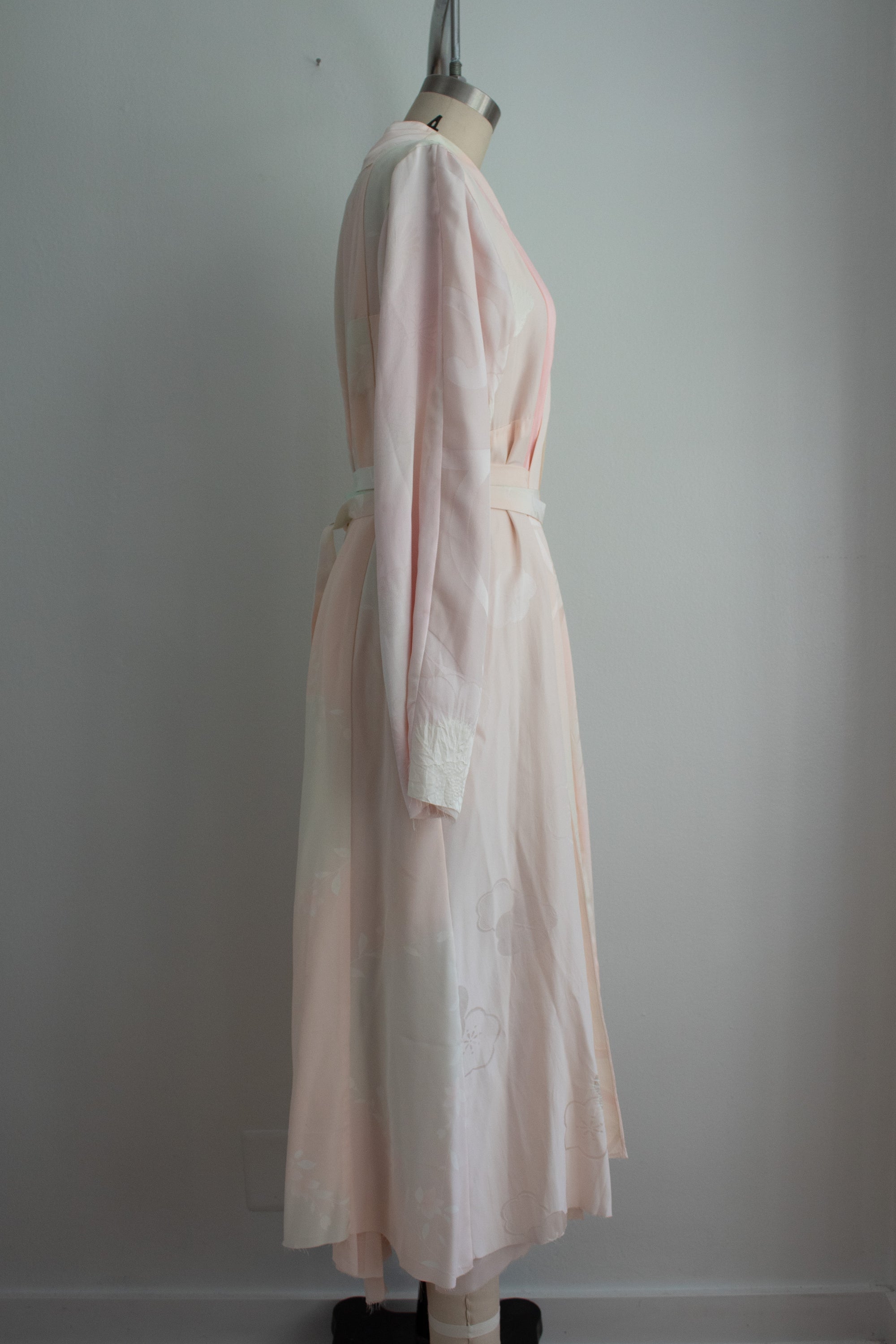 N° 106 irregular hand-stitched kimono wrap dress - ame pink