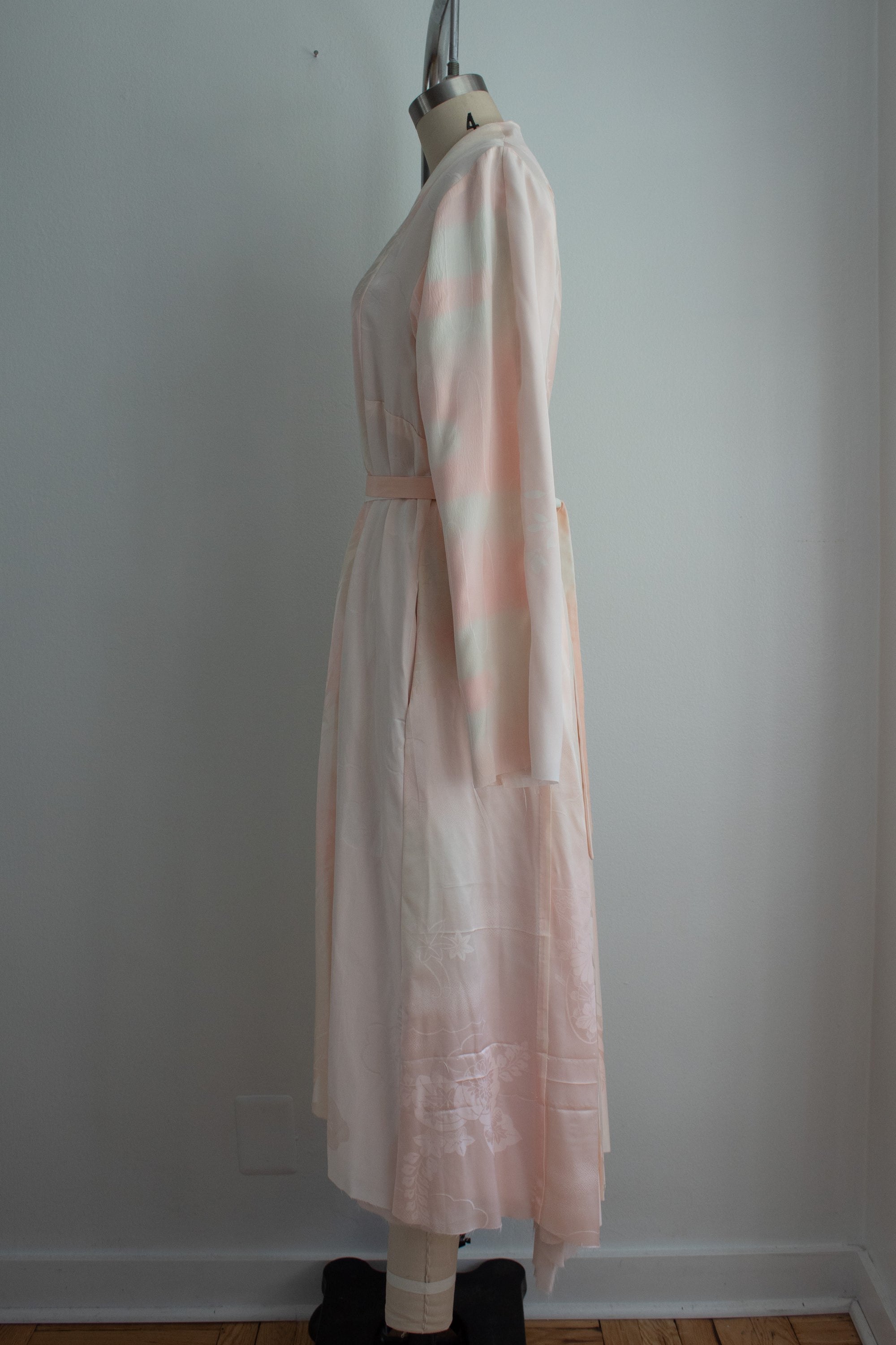 N° 106 irregular hand-stitched kimono wrap dress - ame pink