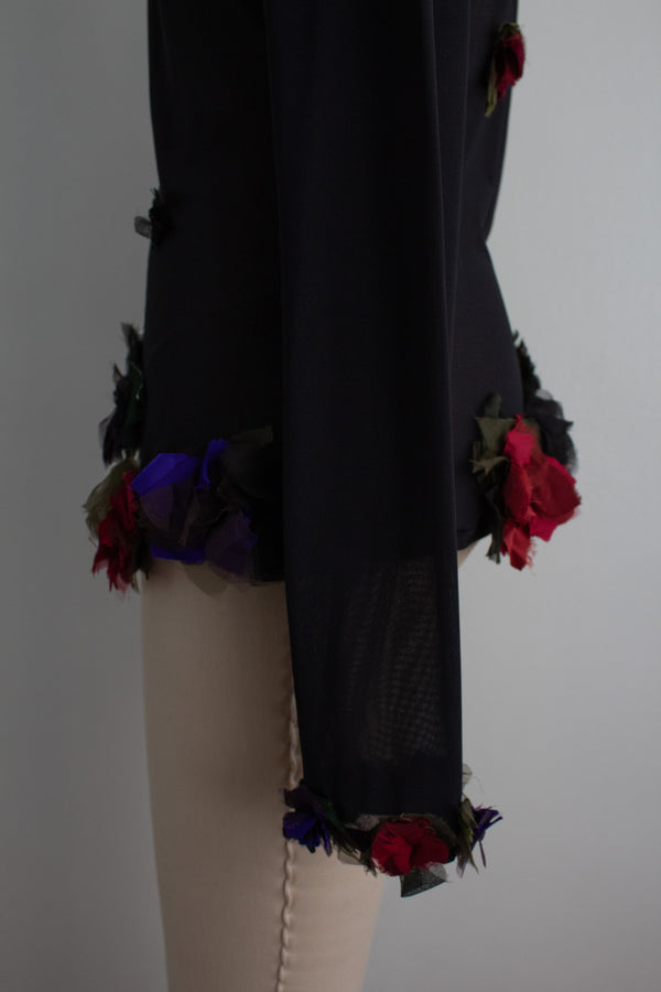 N° 72 flower arrangement fitted long sleeve
