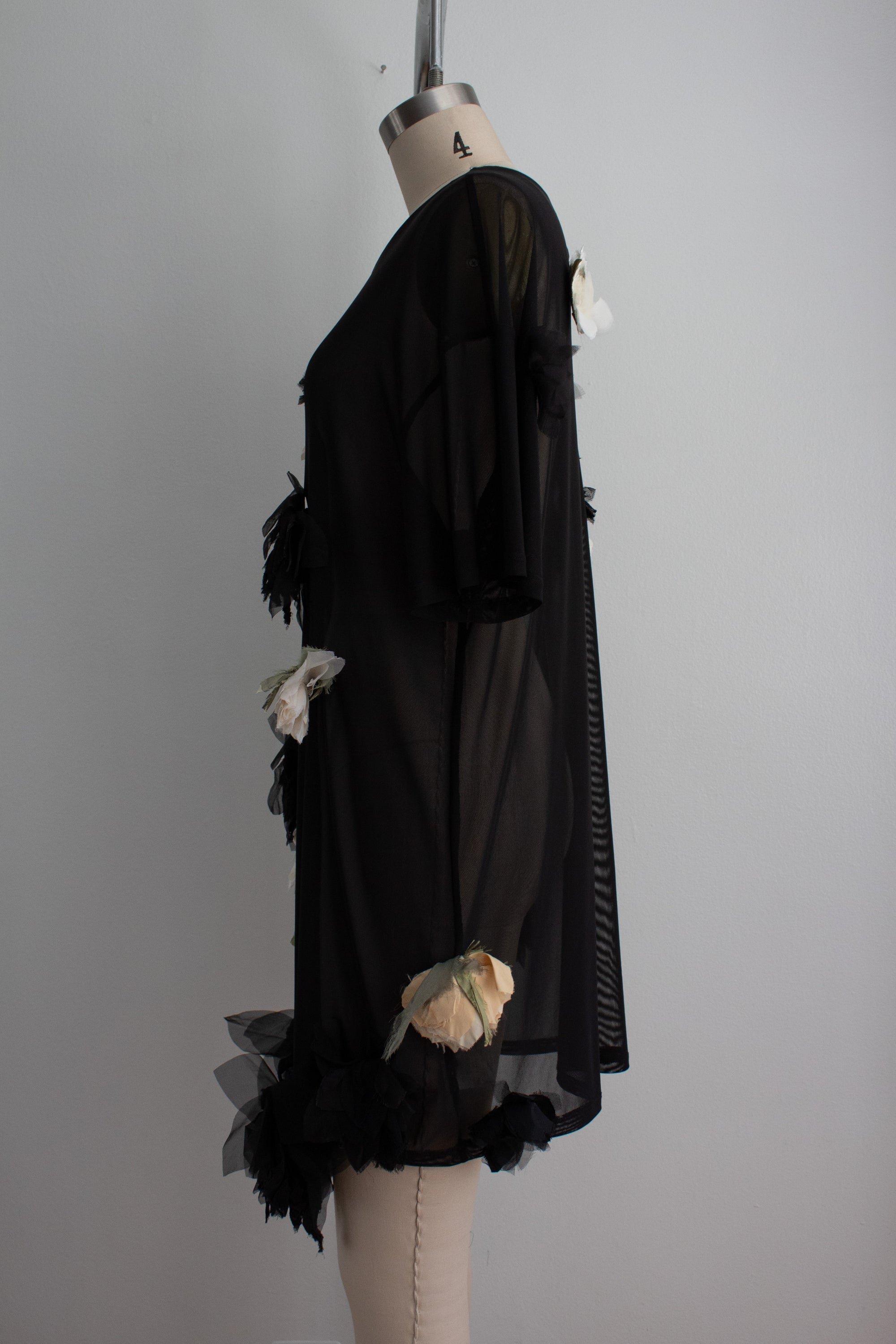 N° 71 crushed blooms dress - usukiro yellow