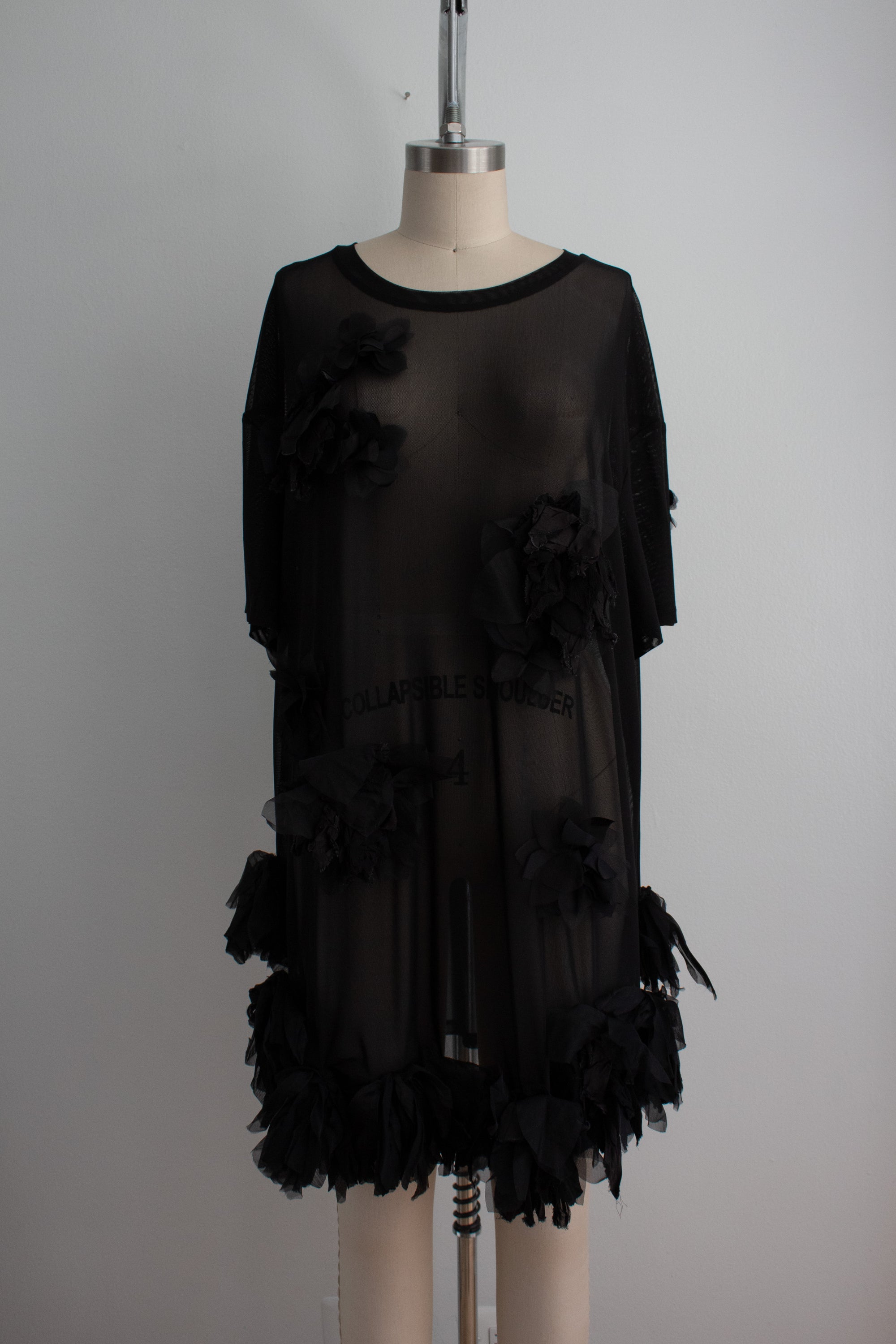 N° 71 crushed blooms dress - sumi black