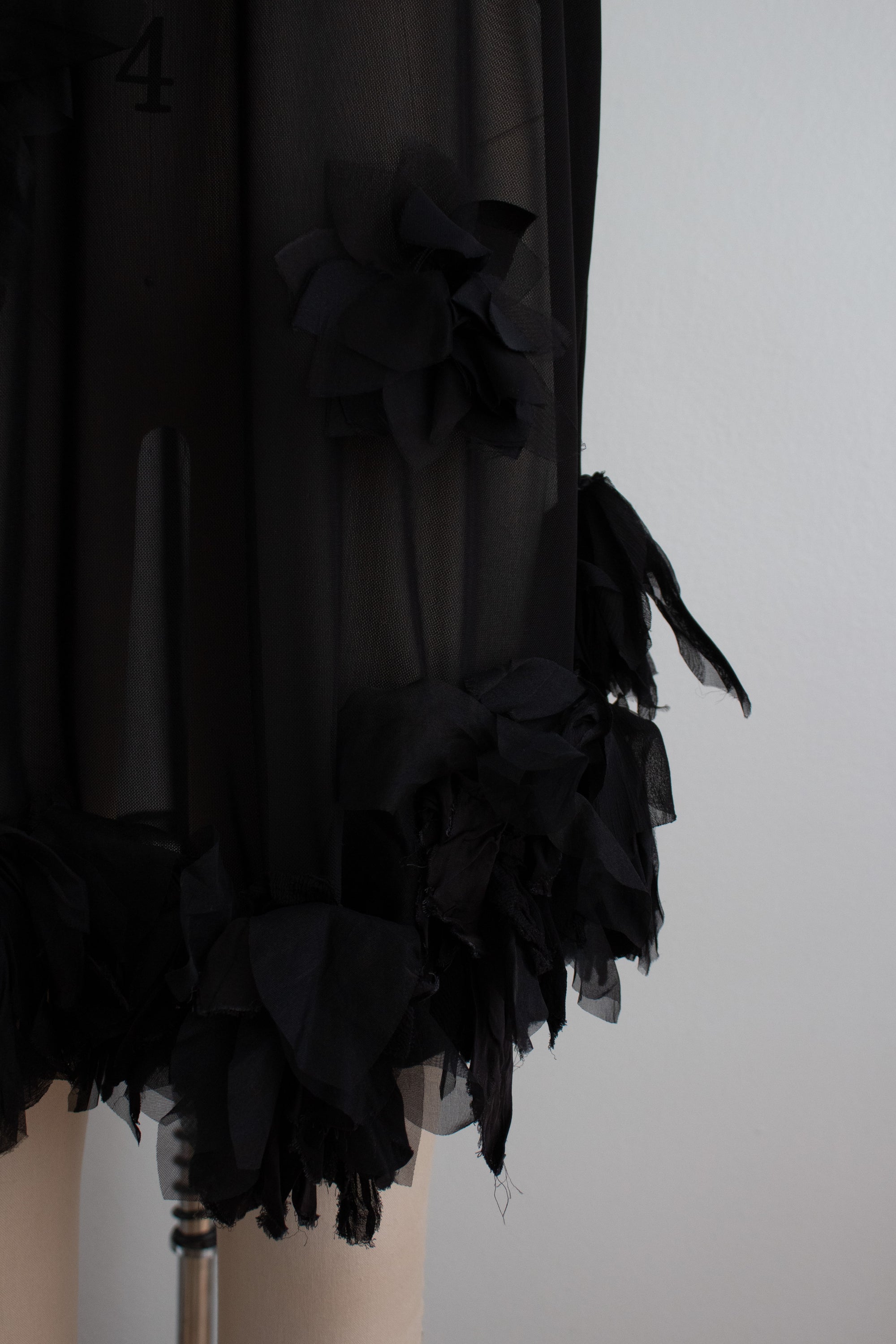 N° 71 crushed blooms dress - sumi black