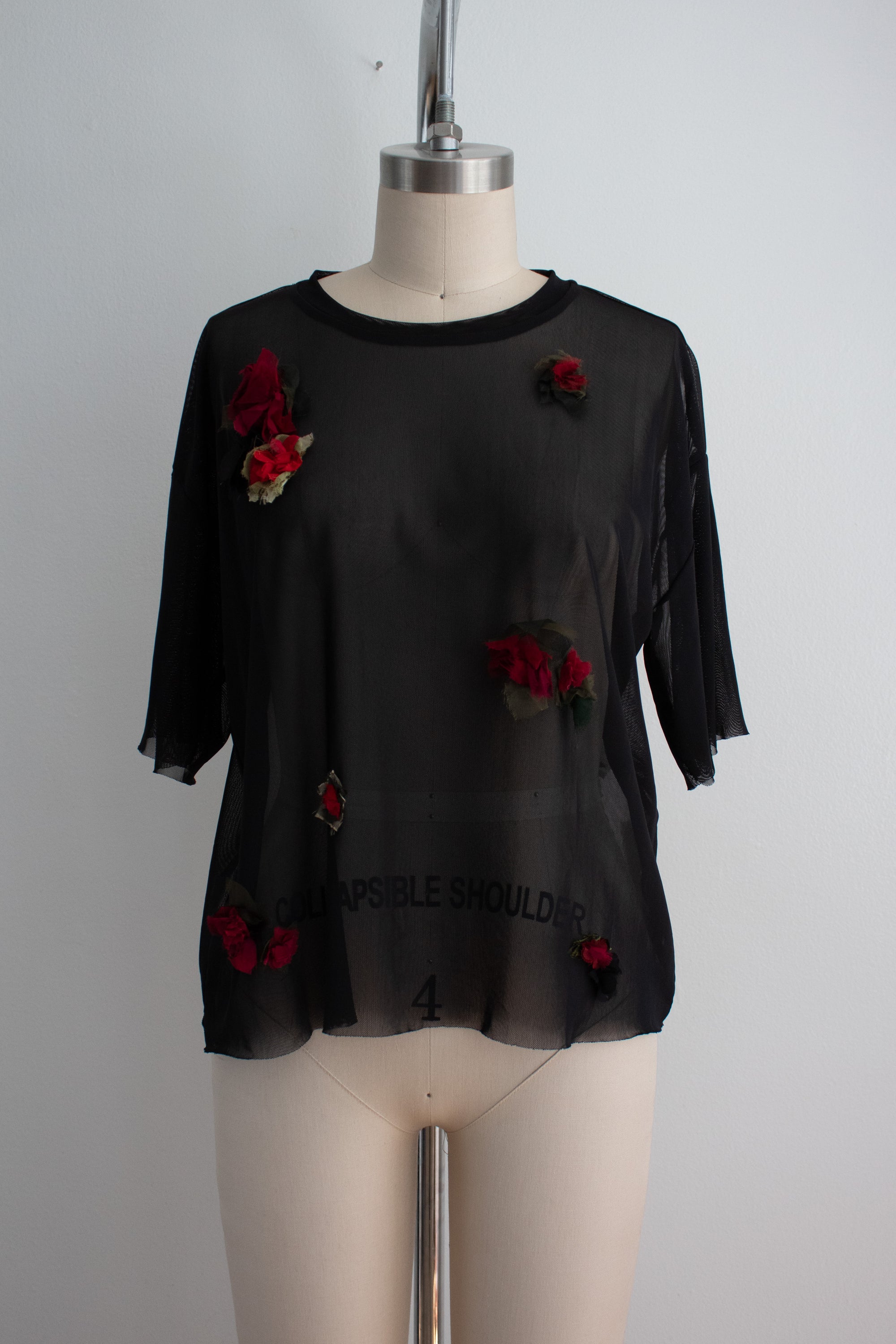 N° 94 crushed blooms oversized top - ume red