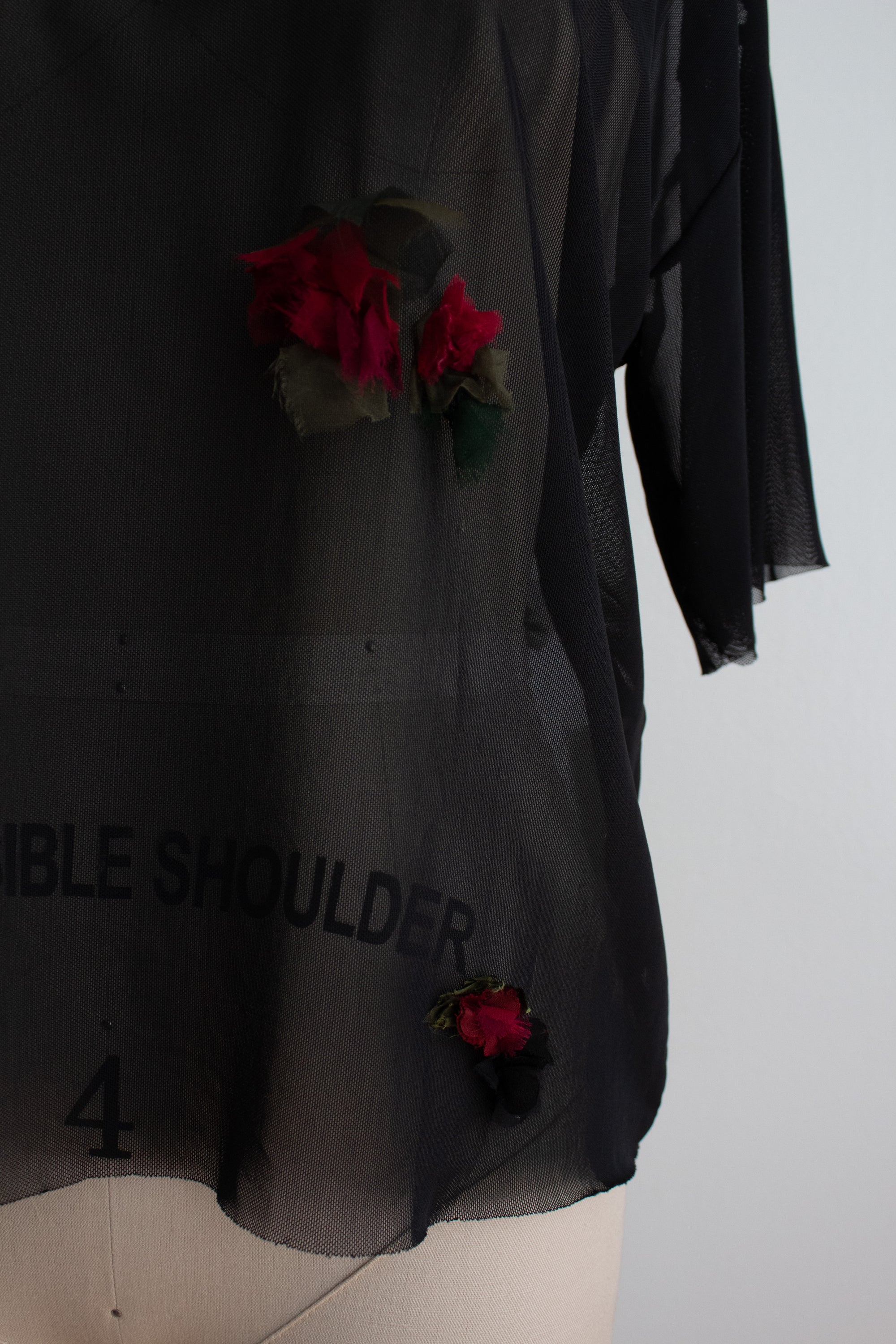 N° 94 crushed blooms oversized top - ume red