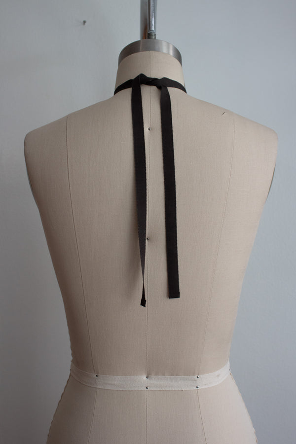 N° 44 crushed bloom tie - sumi black - S