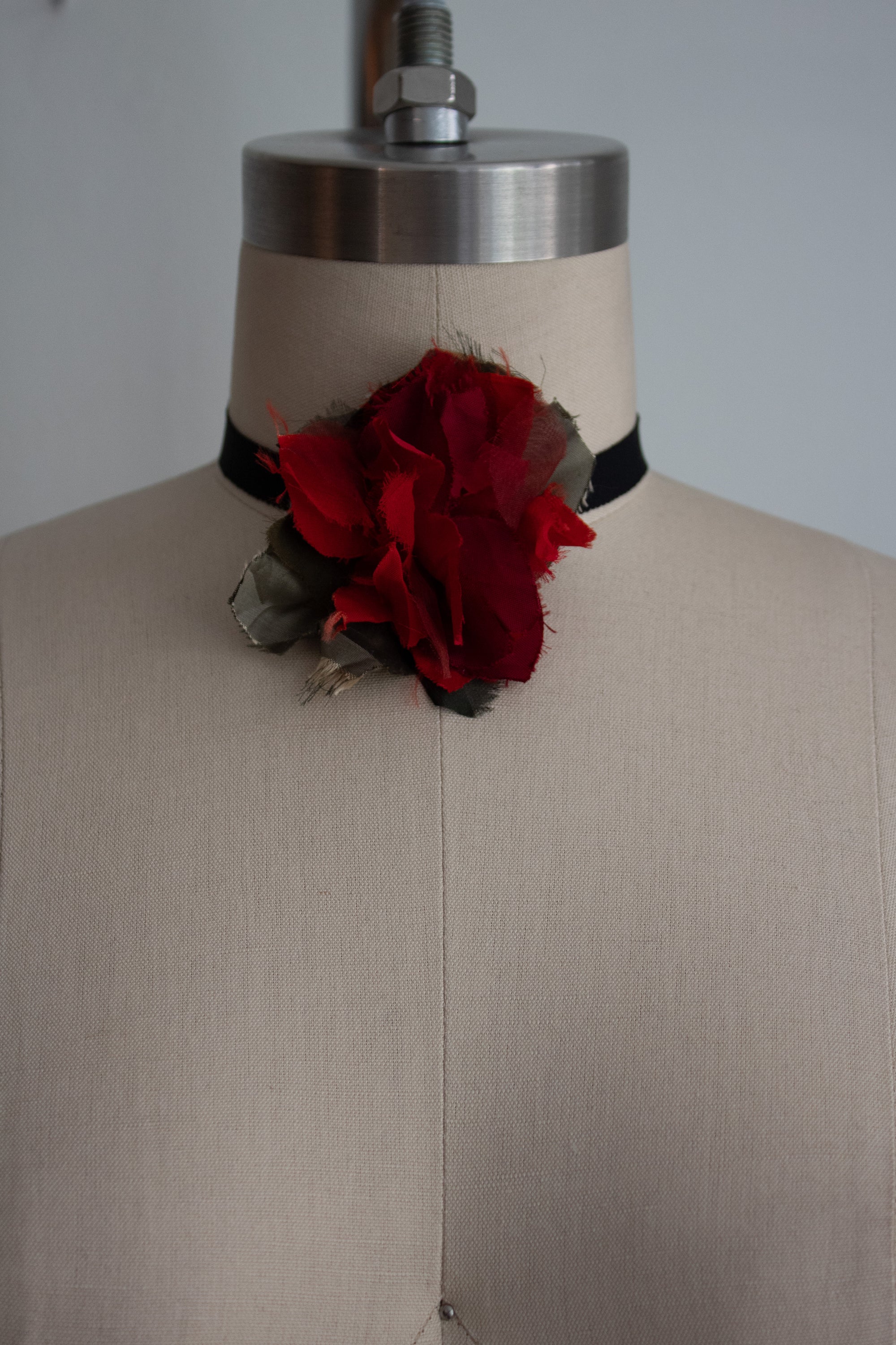 N° 44 crushed bloom tie - momiji red - XS