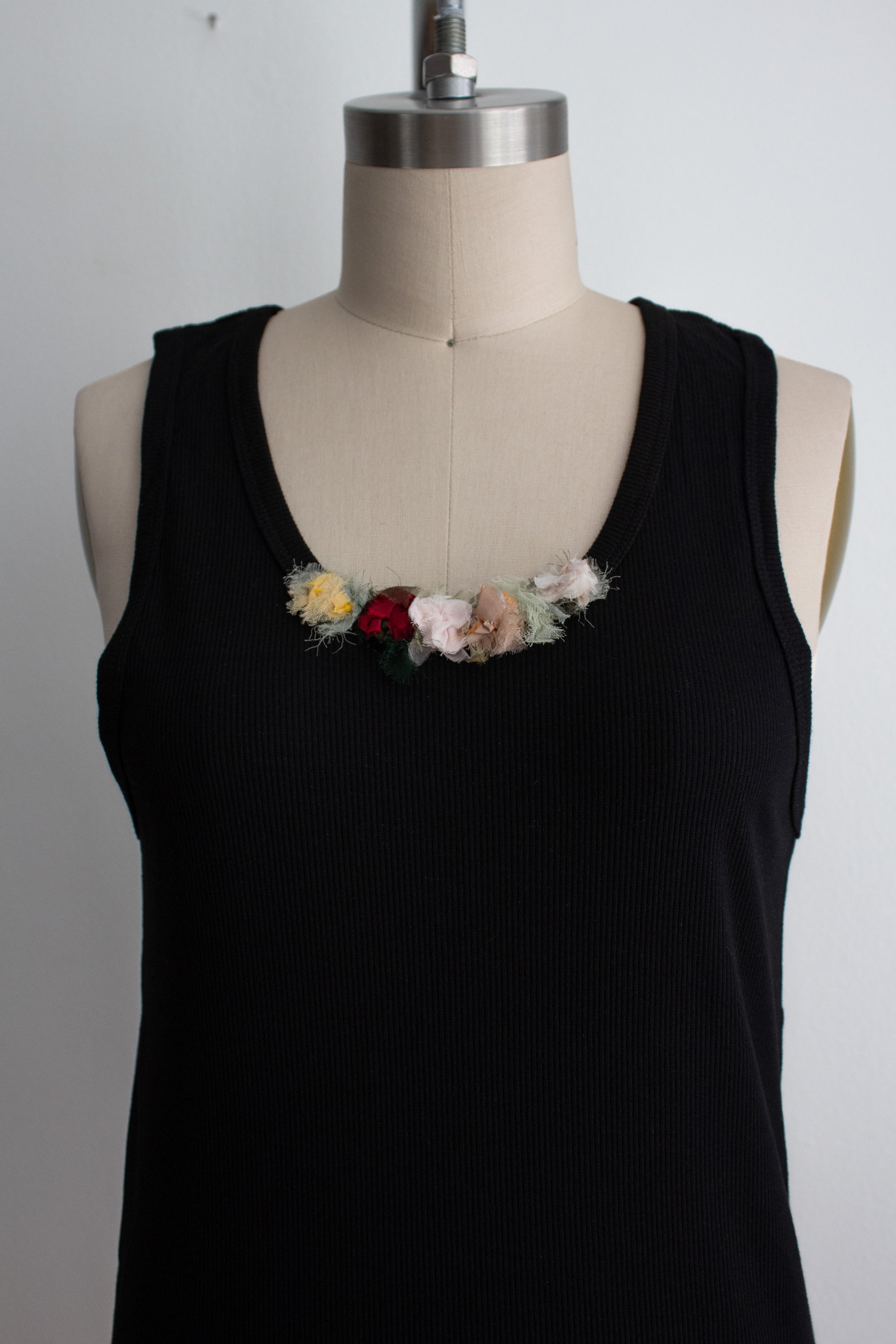N° 354 unisex fitted crushed blooms tank - multi