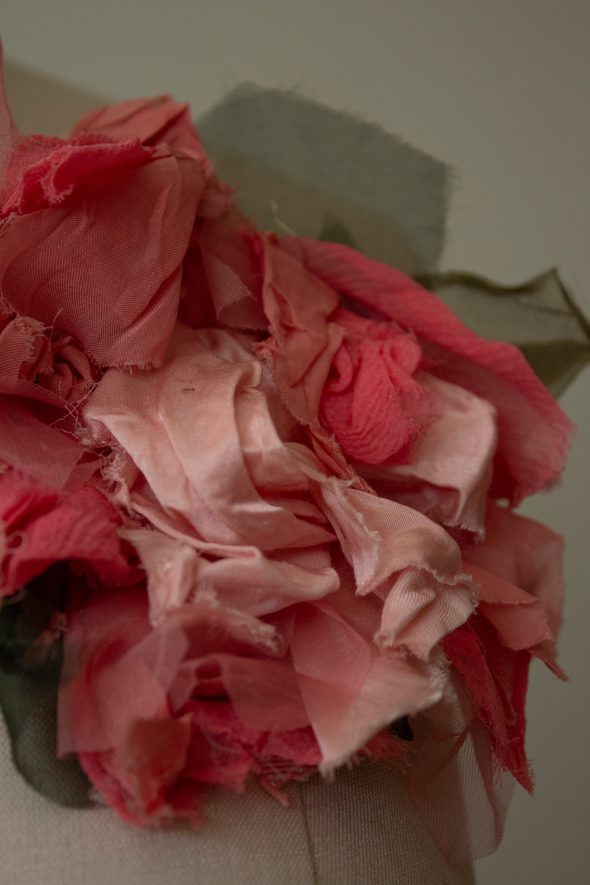 N° 51 crushed bloom brooch - akizakura pink - L