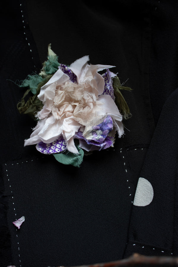 N° 51 crushed bloom brooch - sakura lavender - M