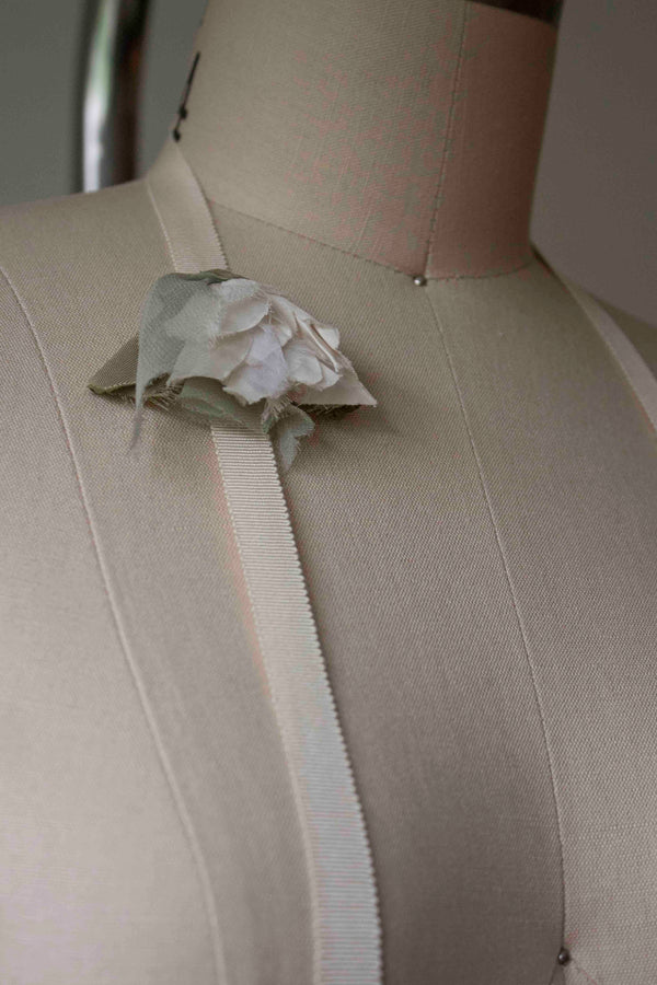N° 155 falling flower accessory - ivory/cream -1