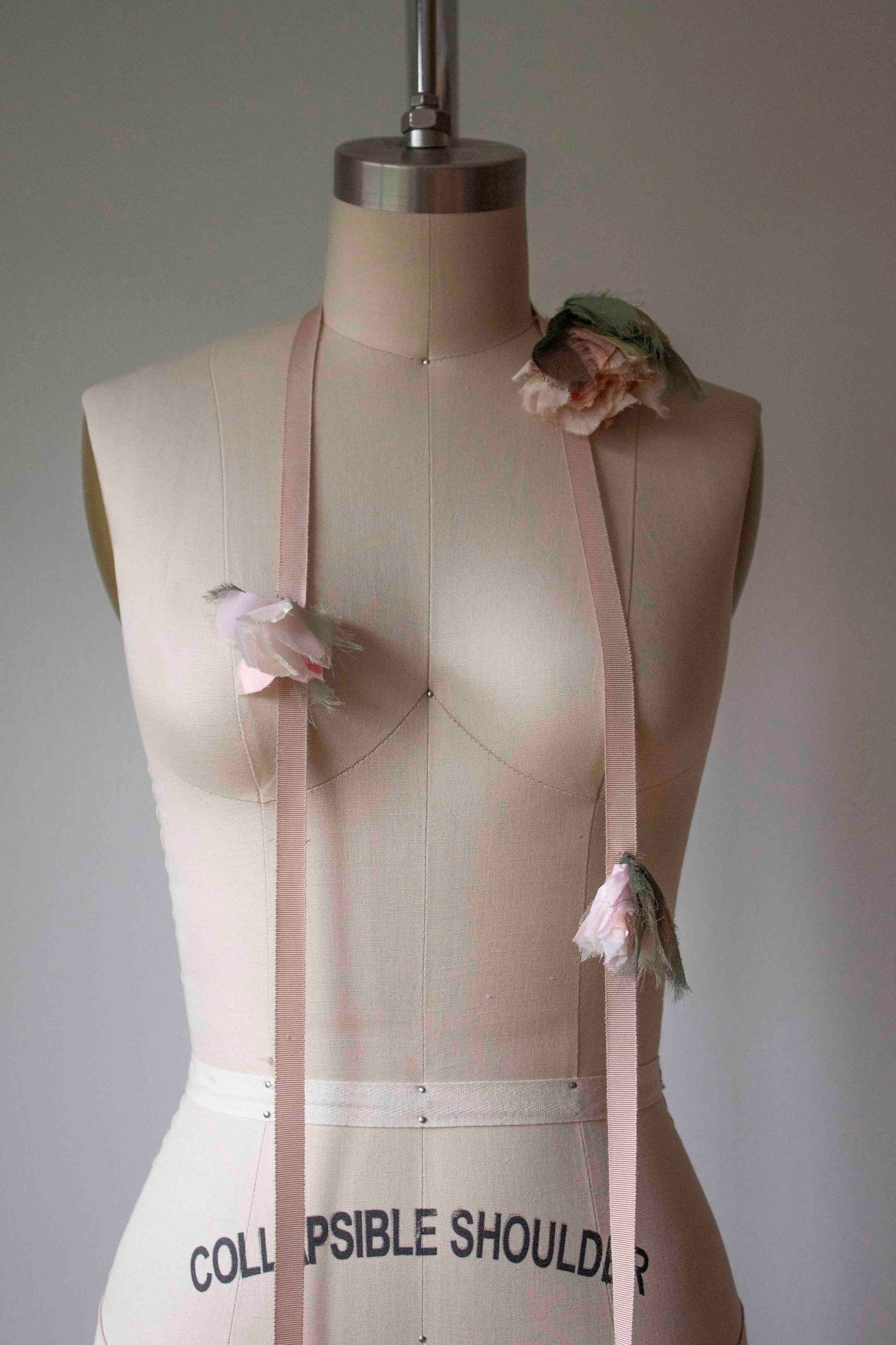 N° 155 falling flower accessory - botanical pink - 5