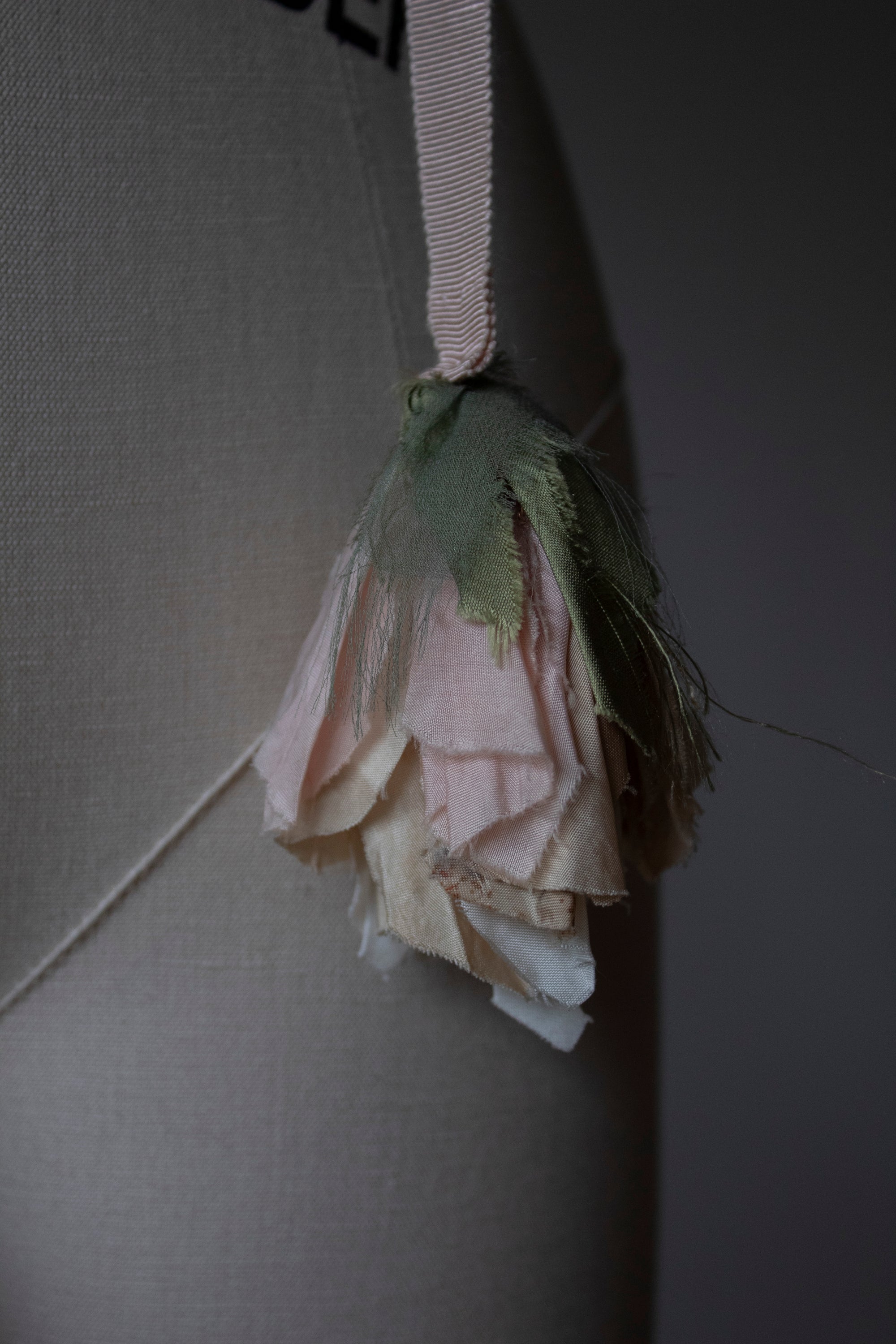 N° 155 falling flower accessory - botanical pink - 5
