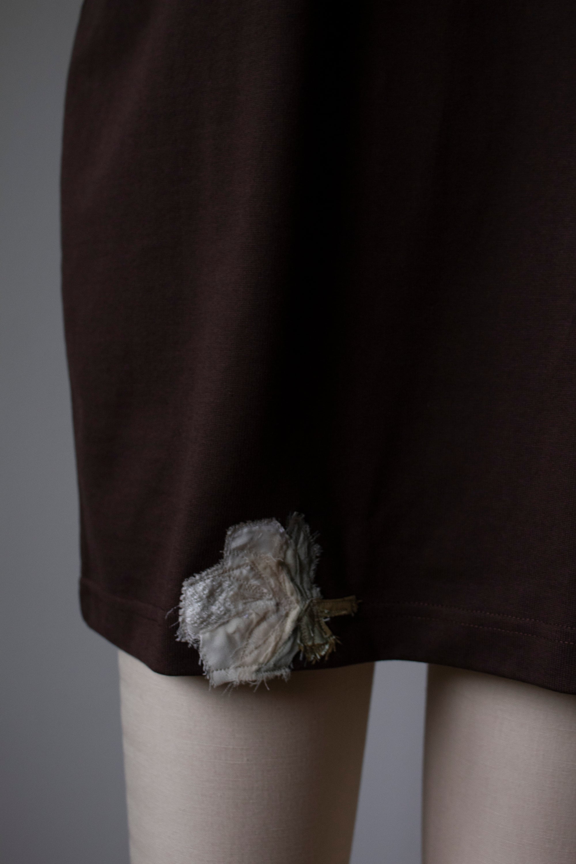 N° 285 multi pressed flower heavyweight t-shirt - choco brown - S, M, L, XL