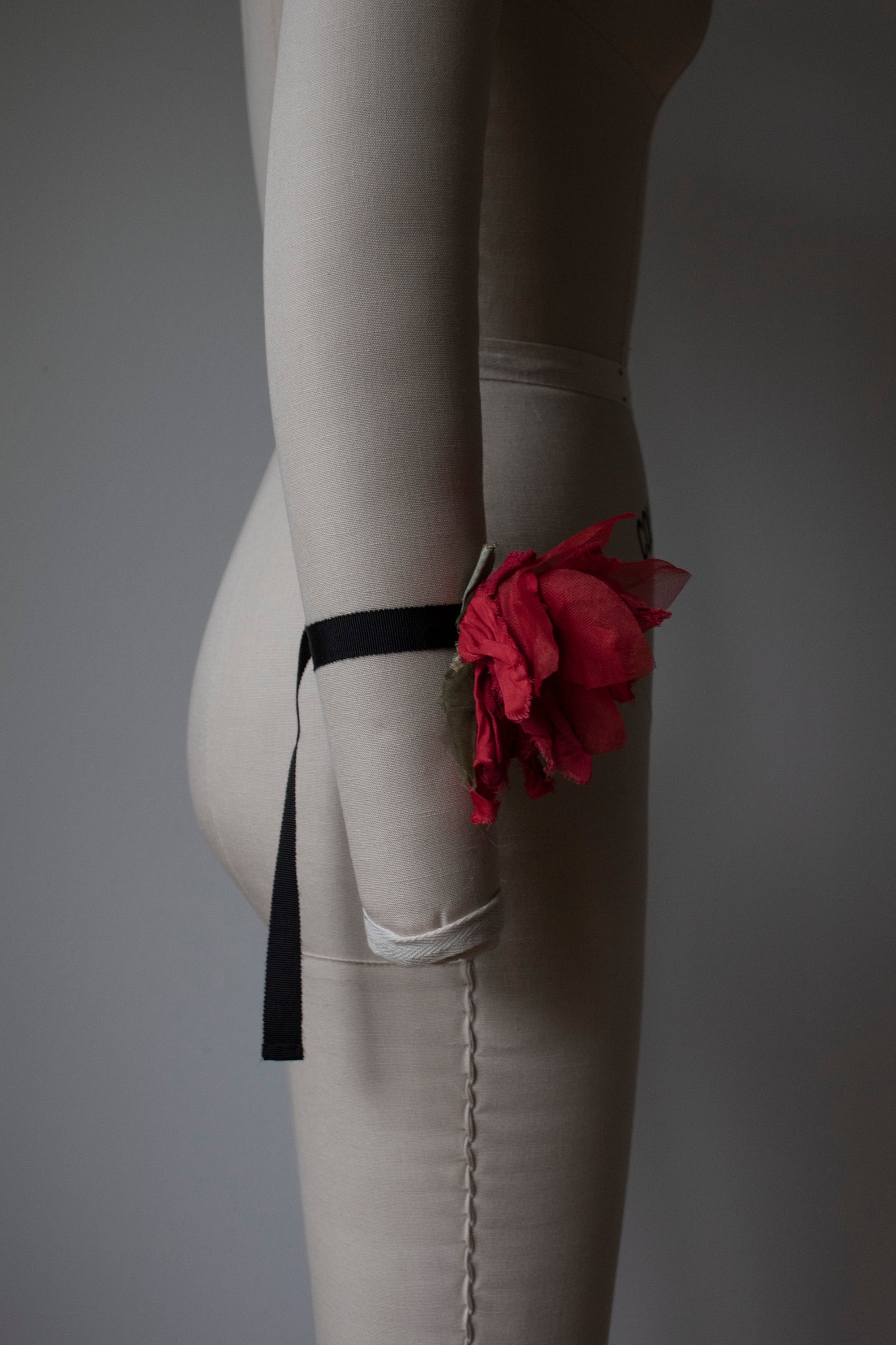 N° 54 crushed bloom bracelet - ume red - M