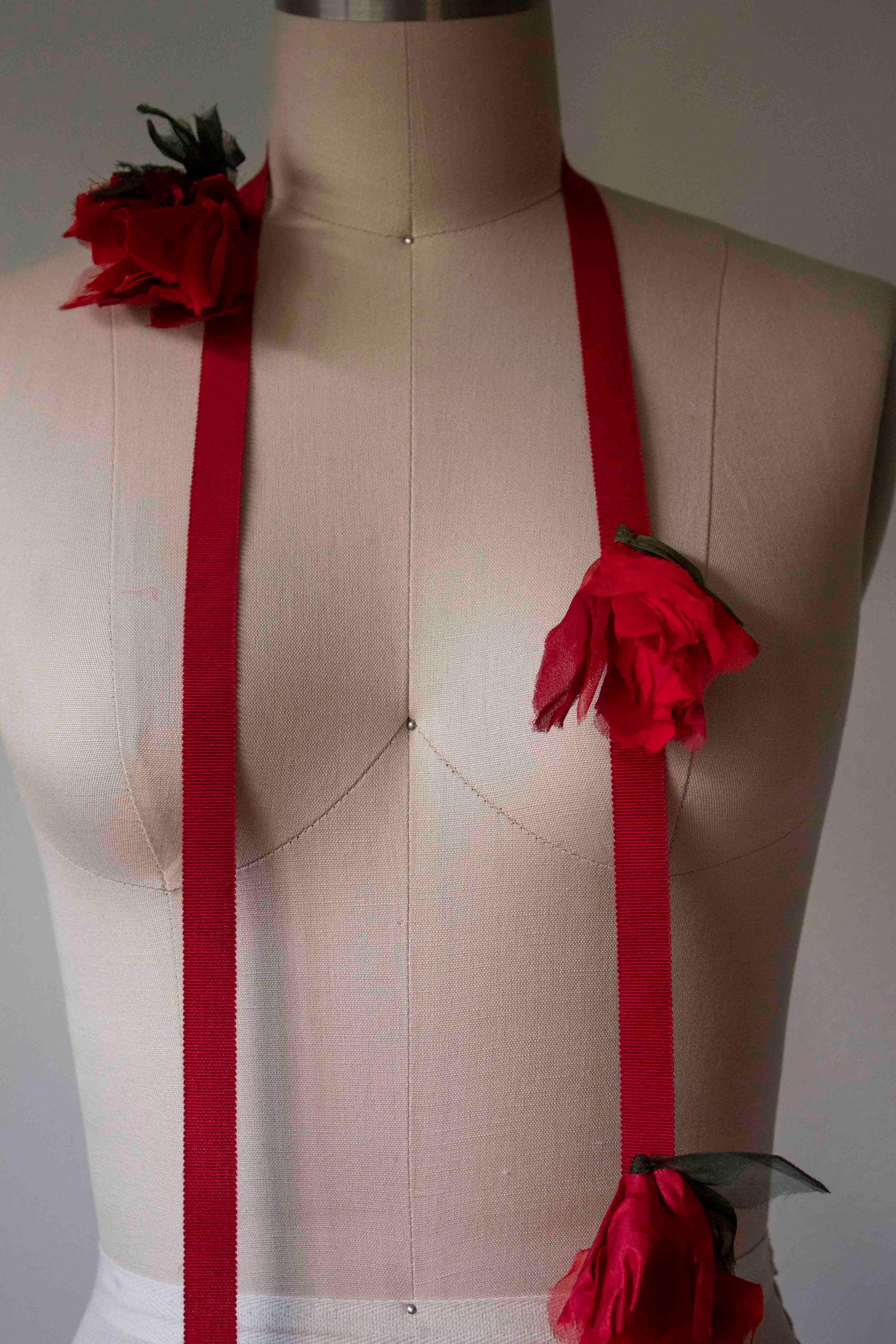 N° 155 falling flower accessory - ume red - L/XL