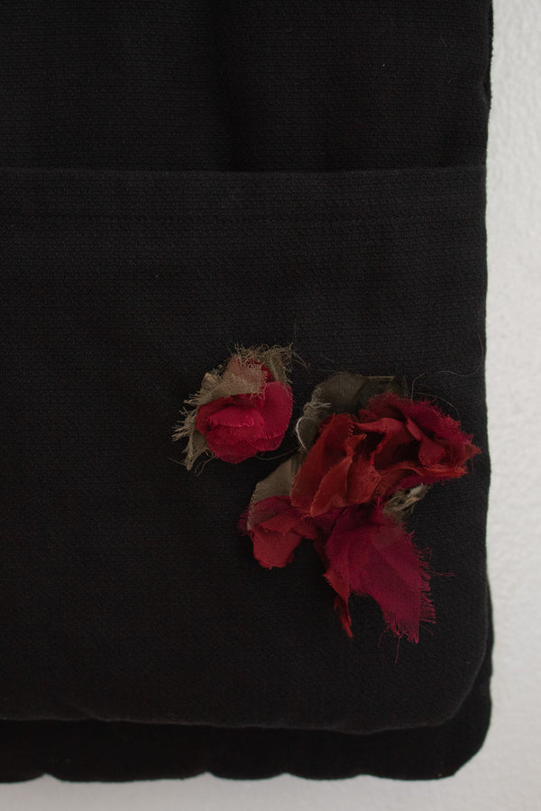 N° 123 crushed blooms scarf - sumi black/ume red