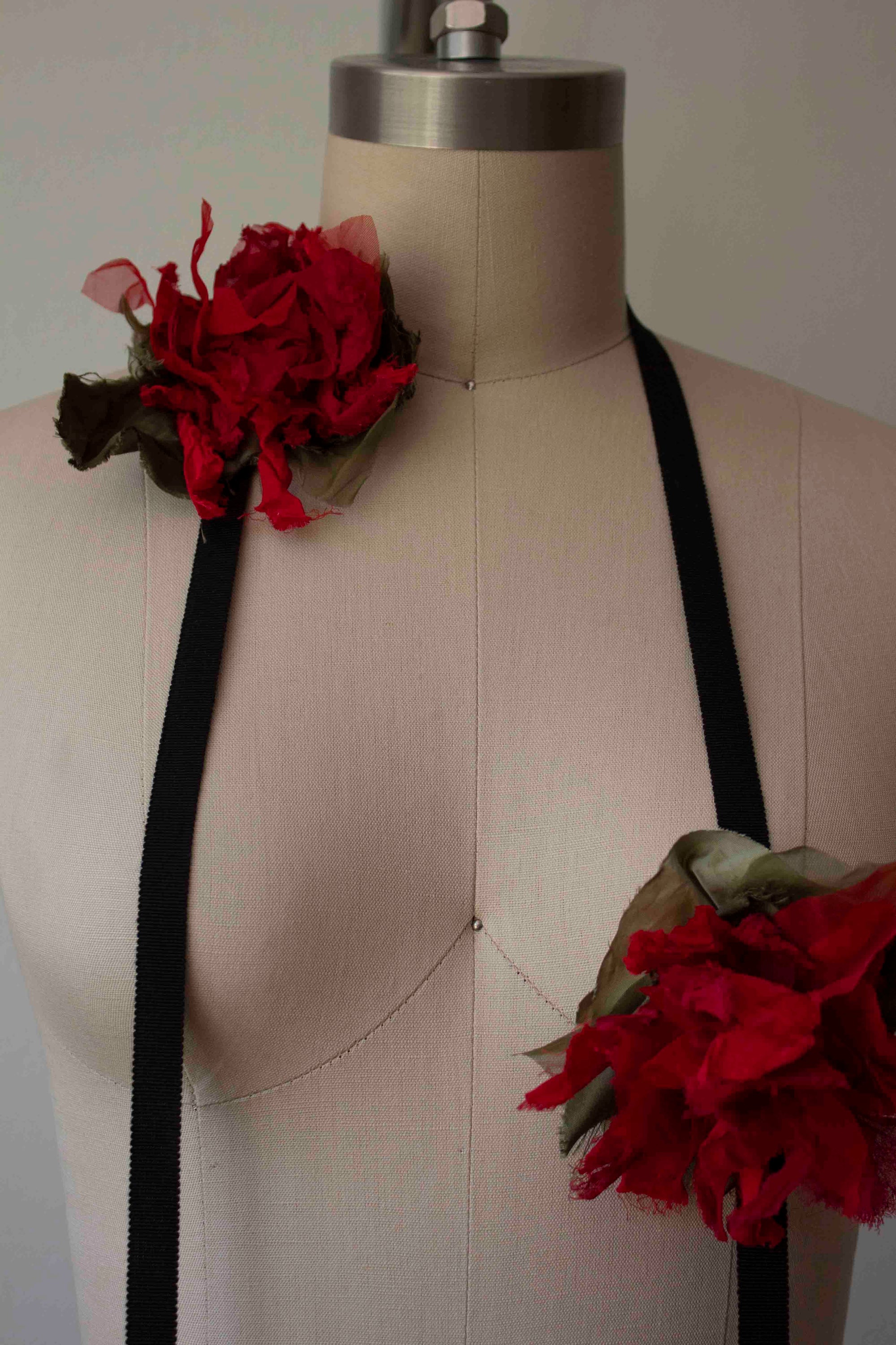 N° 49 crushed blooms accessory - ume red - M