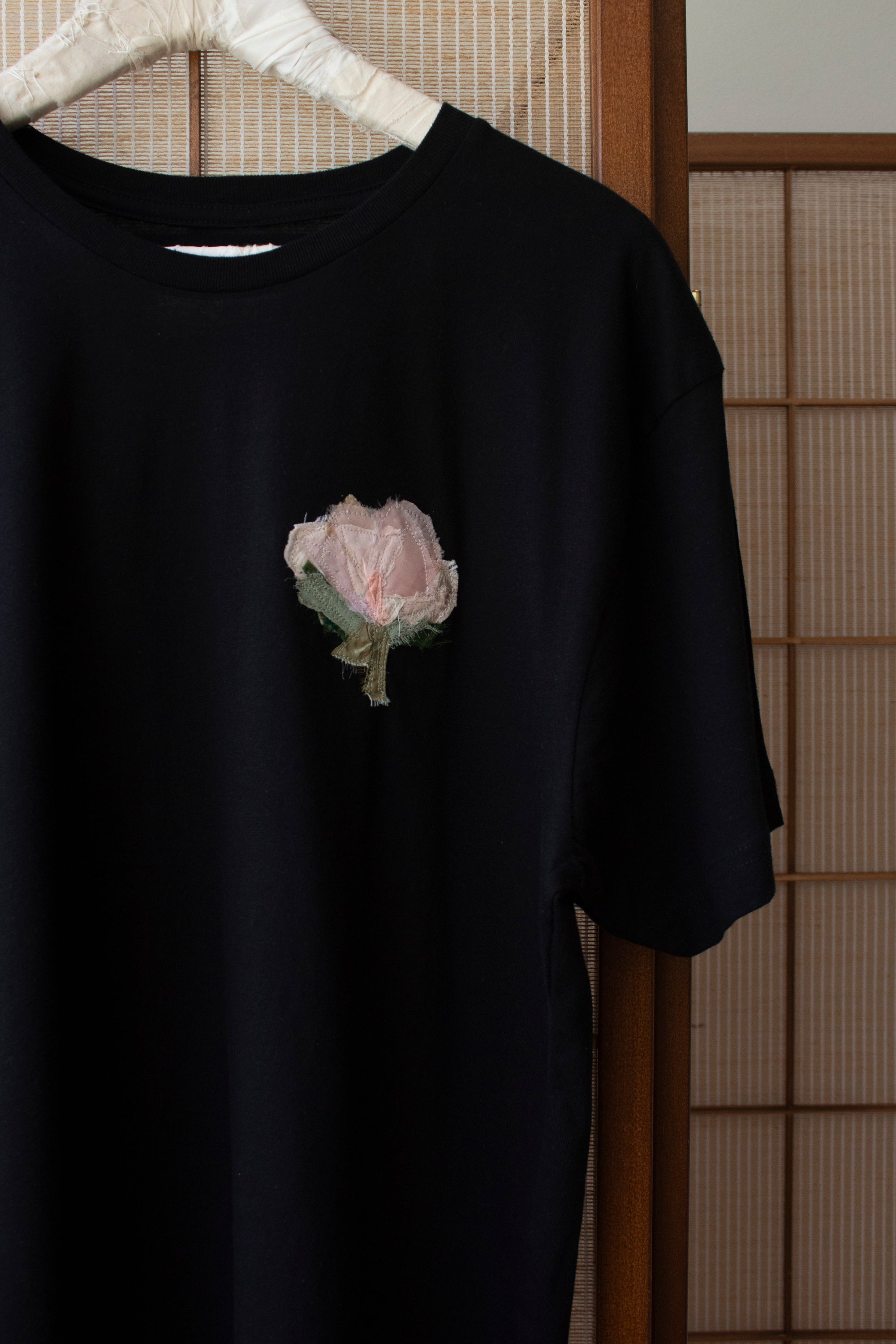 N° 287 fine jersey pressed flower t-shirt- sumi black - S, M, L, XL, XXL