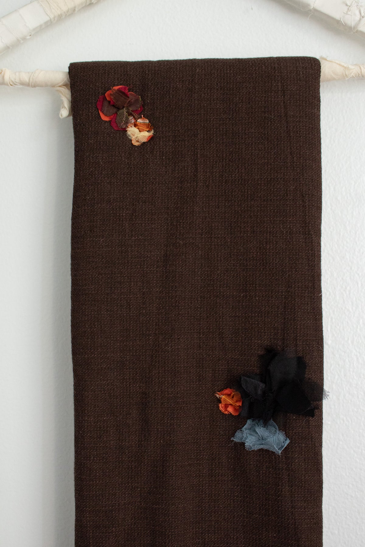 N° 123 crushed blooms scarf - choco brown