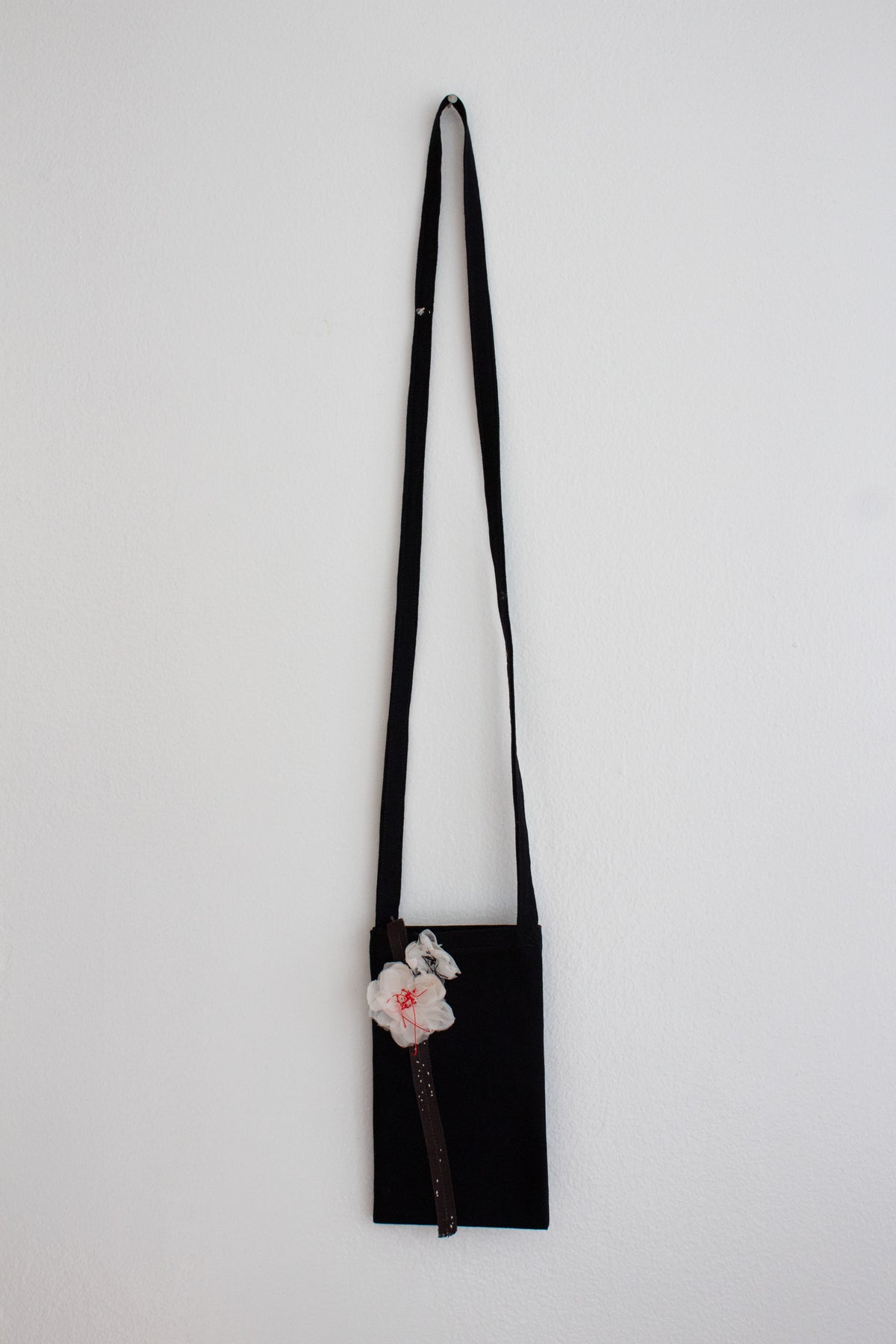 N° 113 sakura crossbody phone pouch
