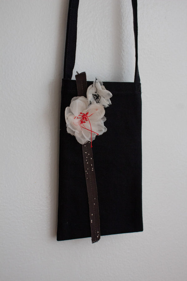 N° 113 sakura crossbody phone pouch