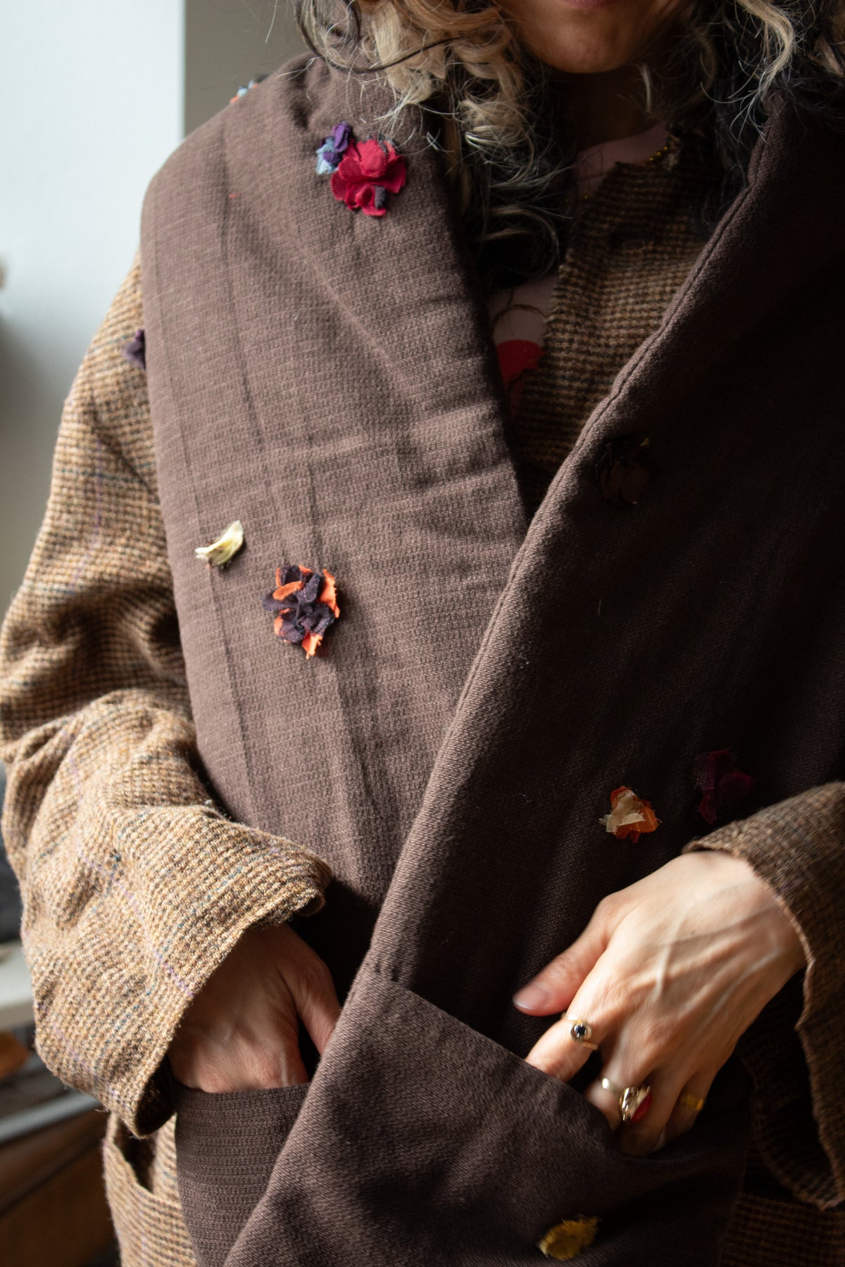 N° 123 crushed blooms scarf - choco brown