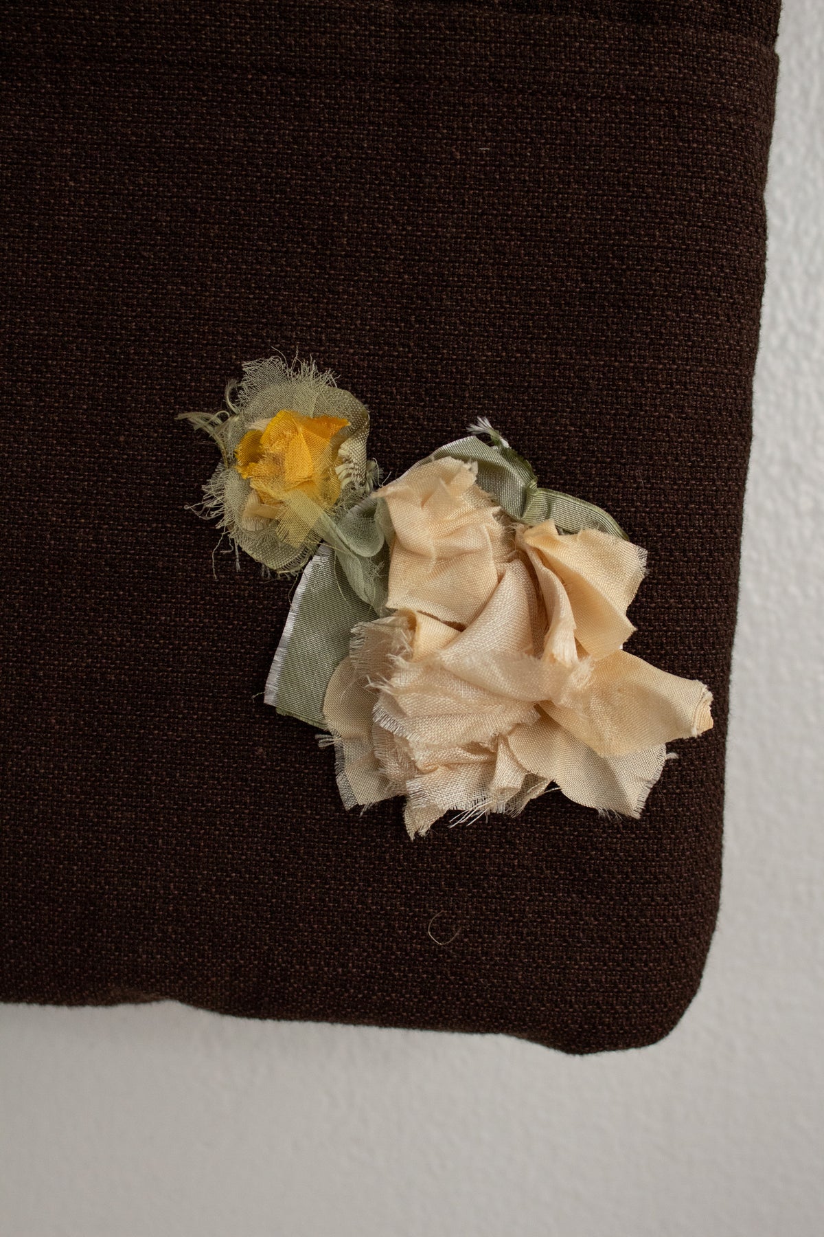 N° 123 crushed blooms scarf - taiyo yellow