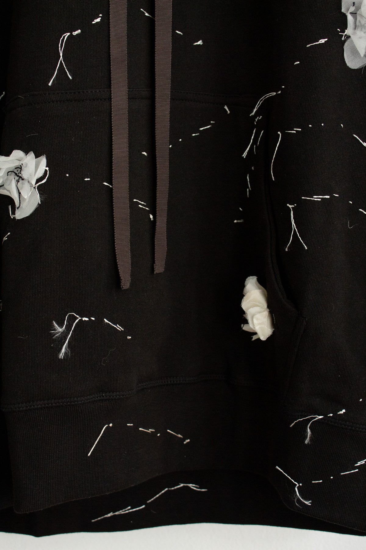 N° 306 sakura constellation hoodie - sumi black/yuki white - XL