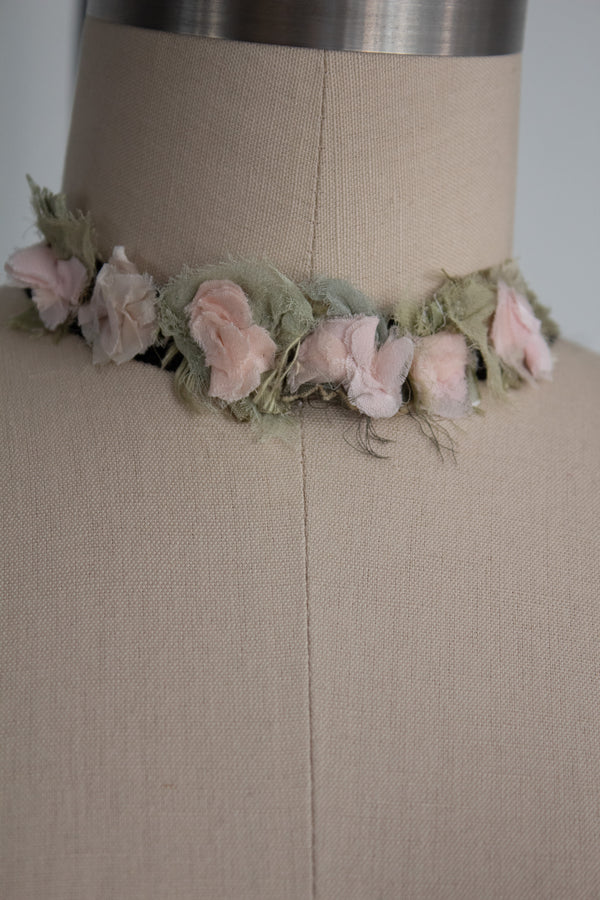 N° 124 crushed bloom cluster accessory - ame pink