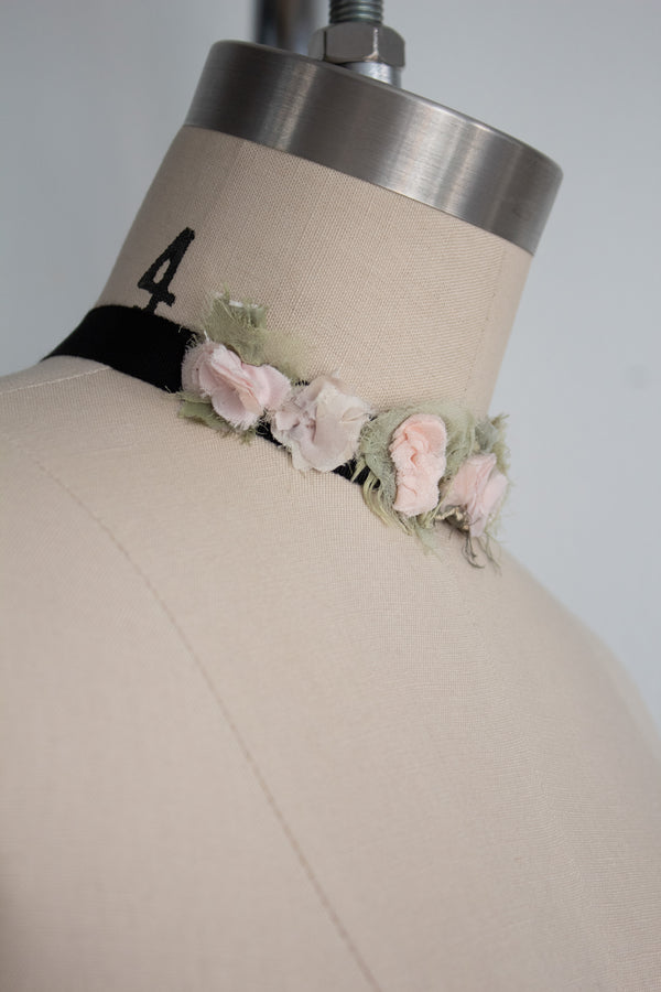 N° 124 crushed bloom cluster accessory - ame pink
