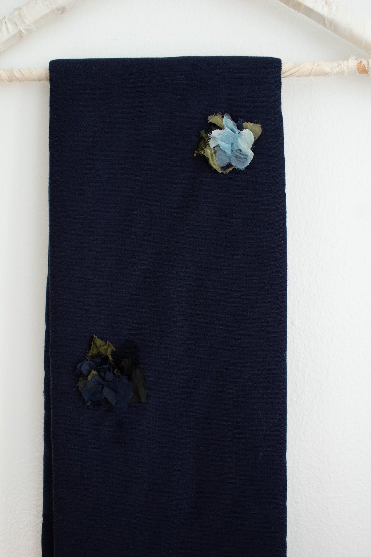 N° 123 crushed blooms scarf - umi blue