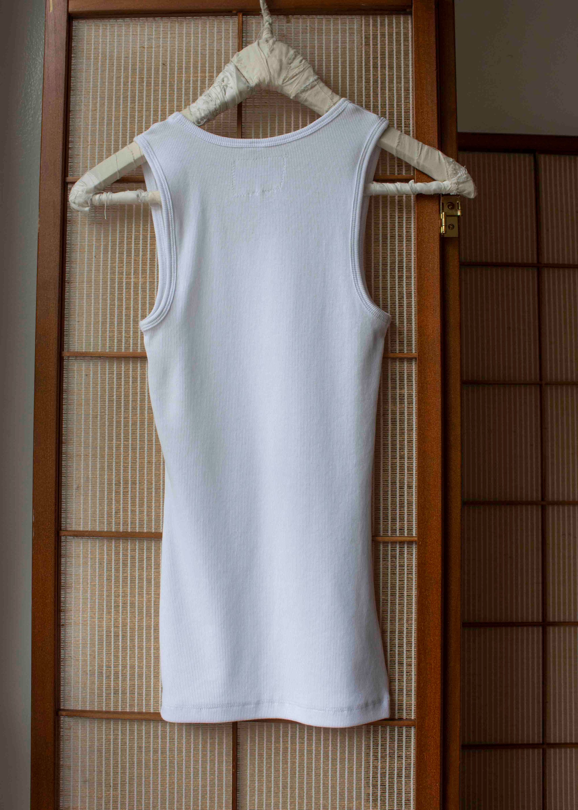 N° 354 womens fitted pressed flower rib tank - yuki white/coral pink - M