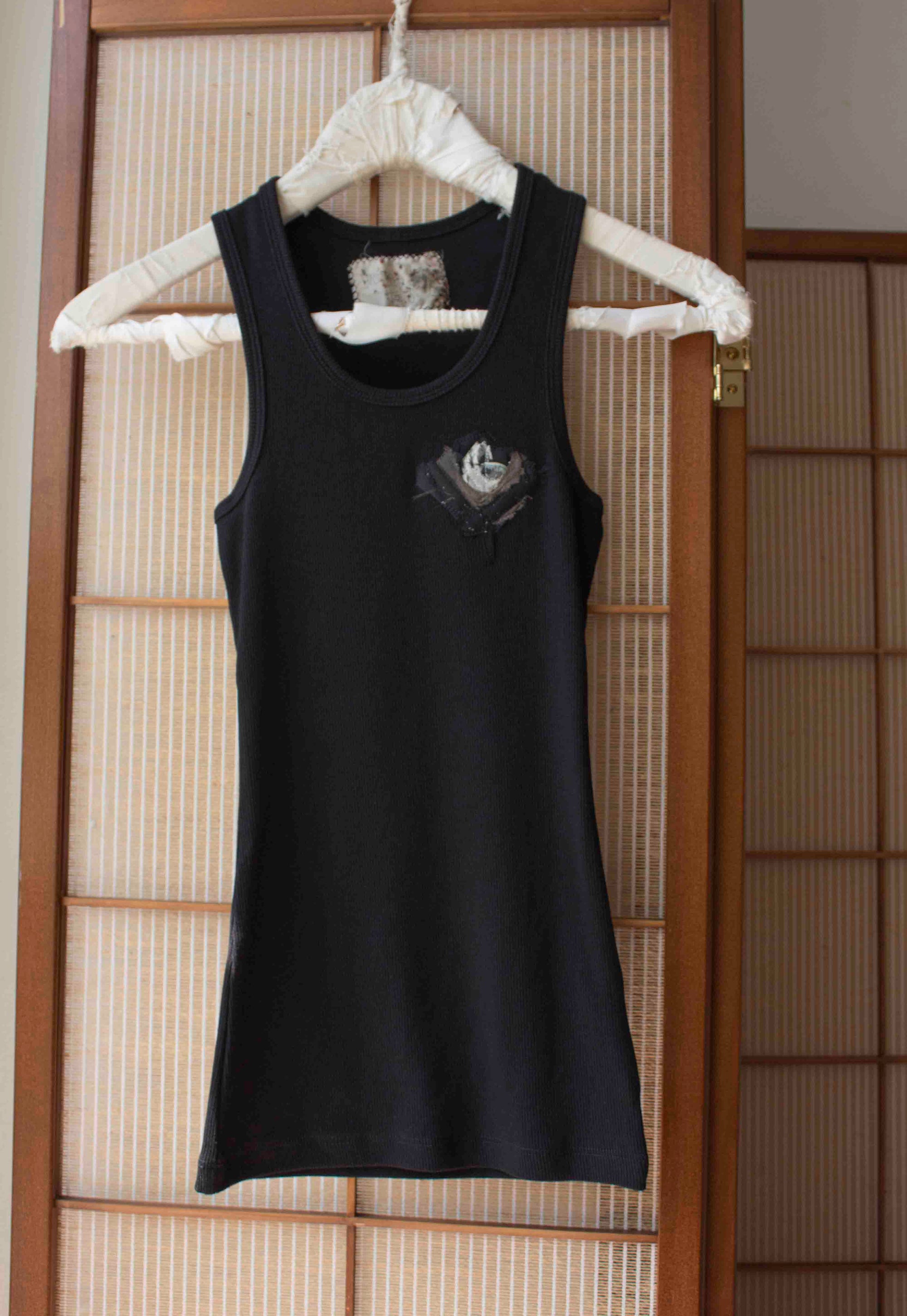 N° 354 womens fitted pressed flower rib tank - sumi black/sumi black - S