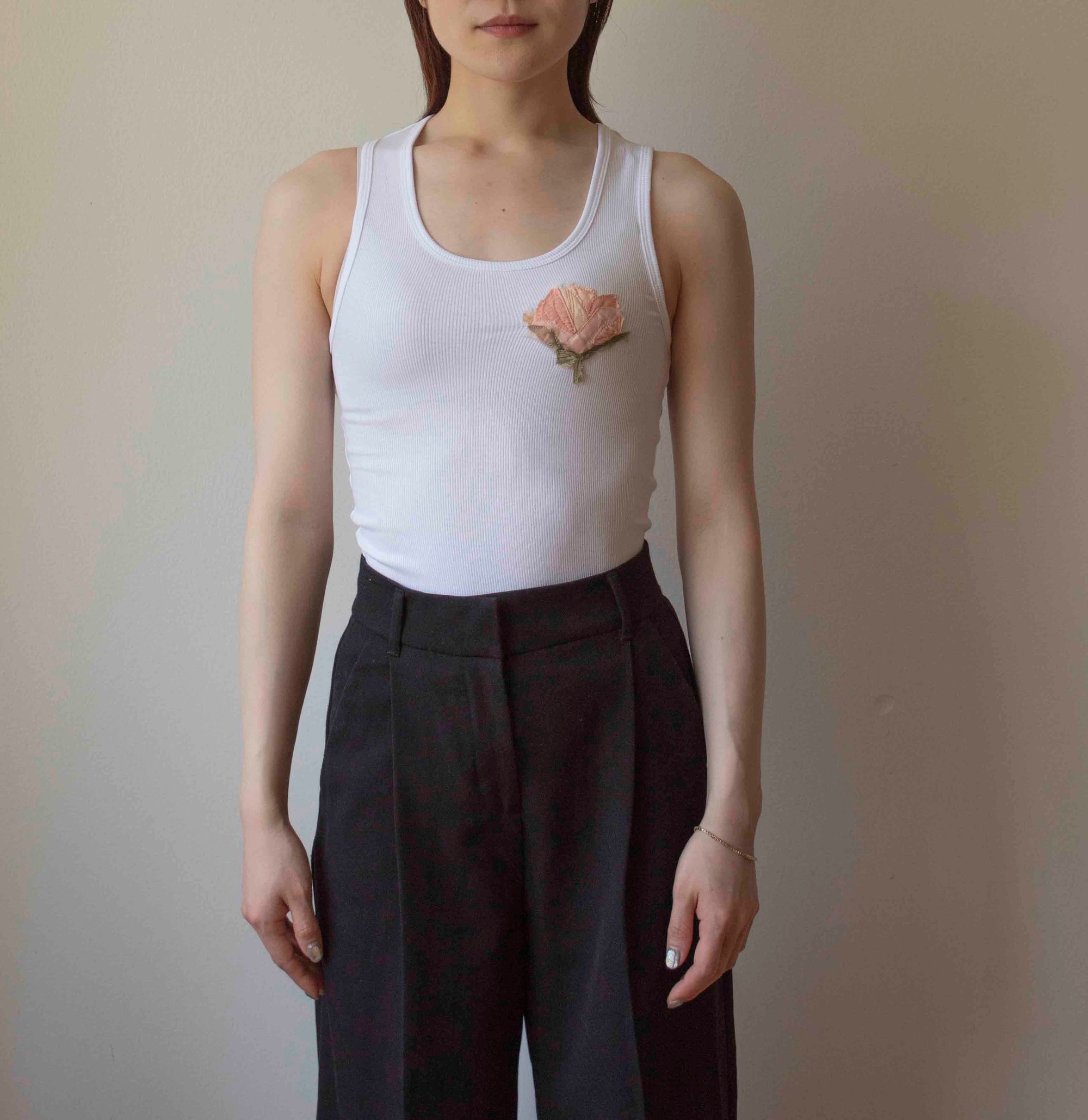N° 354 womens fitted pressed flower rib tank - yuki white/ame pink - S, XXL