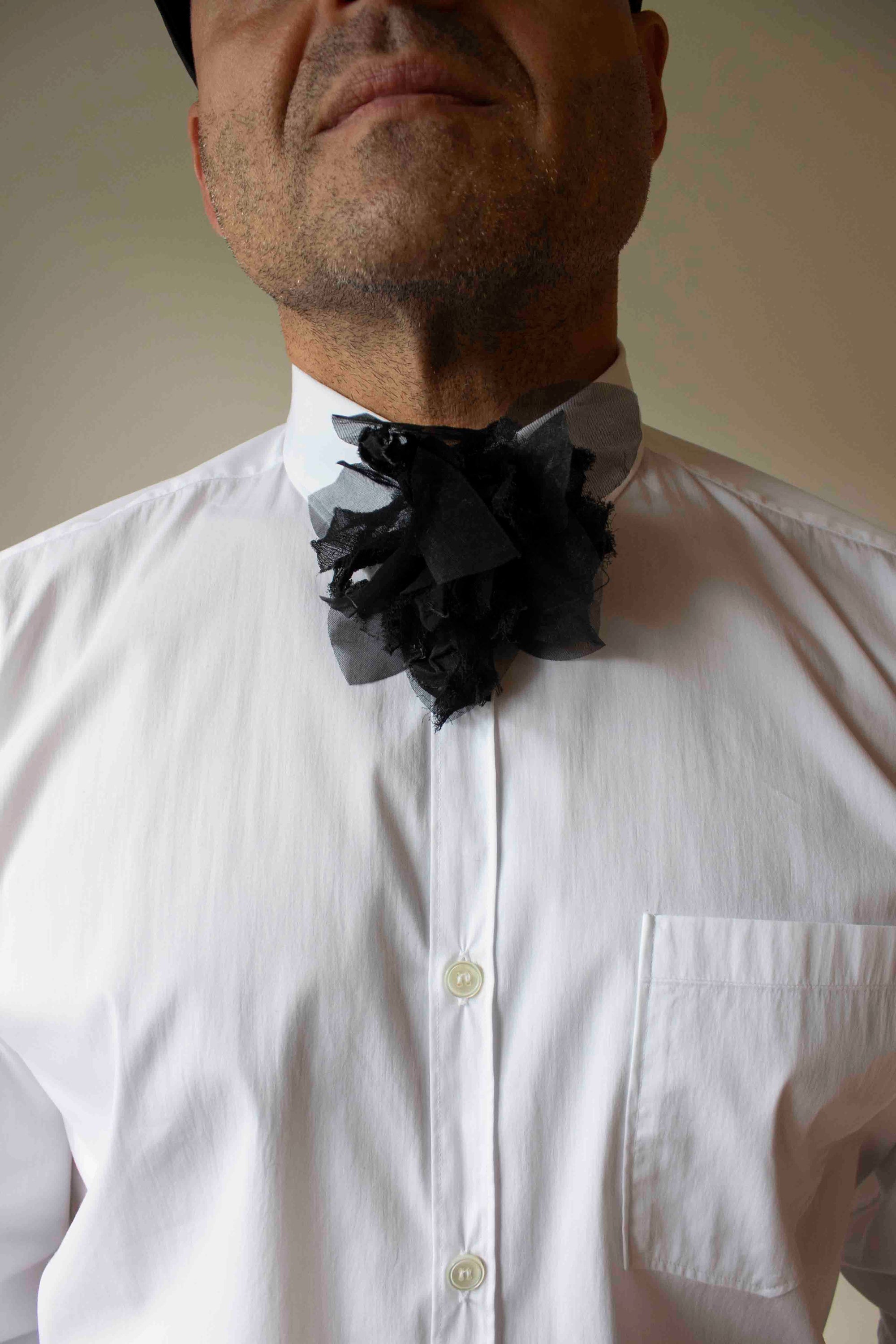 N° 44 crushed bloom choker - sumi black - M