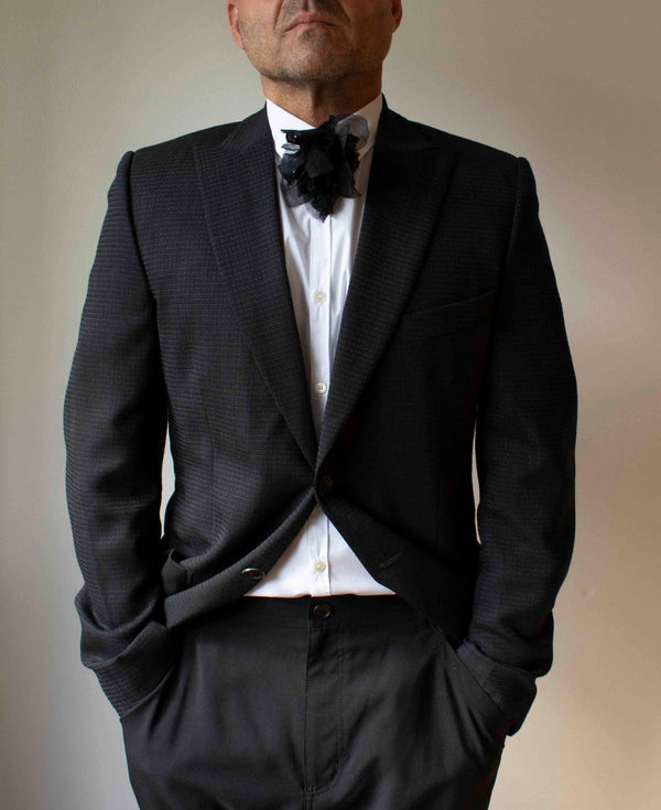 N° 44 crushed bloom tie - sumi black - M