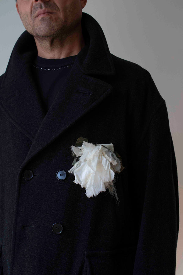 N° 51 crushed bloom brooch - yuki white - M