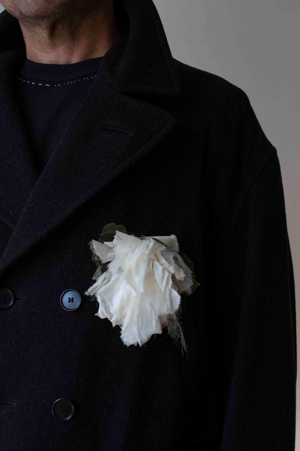 N° 51 crushed bloom brooch - yuki white - M