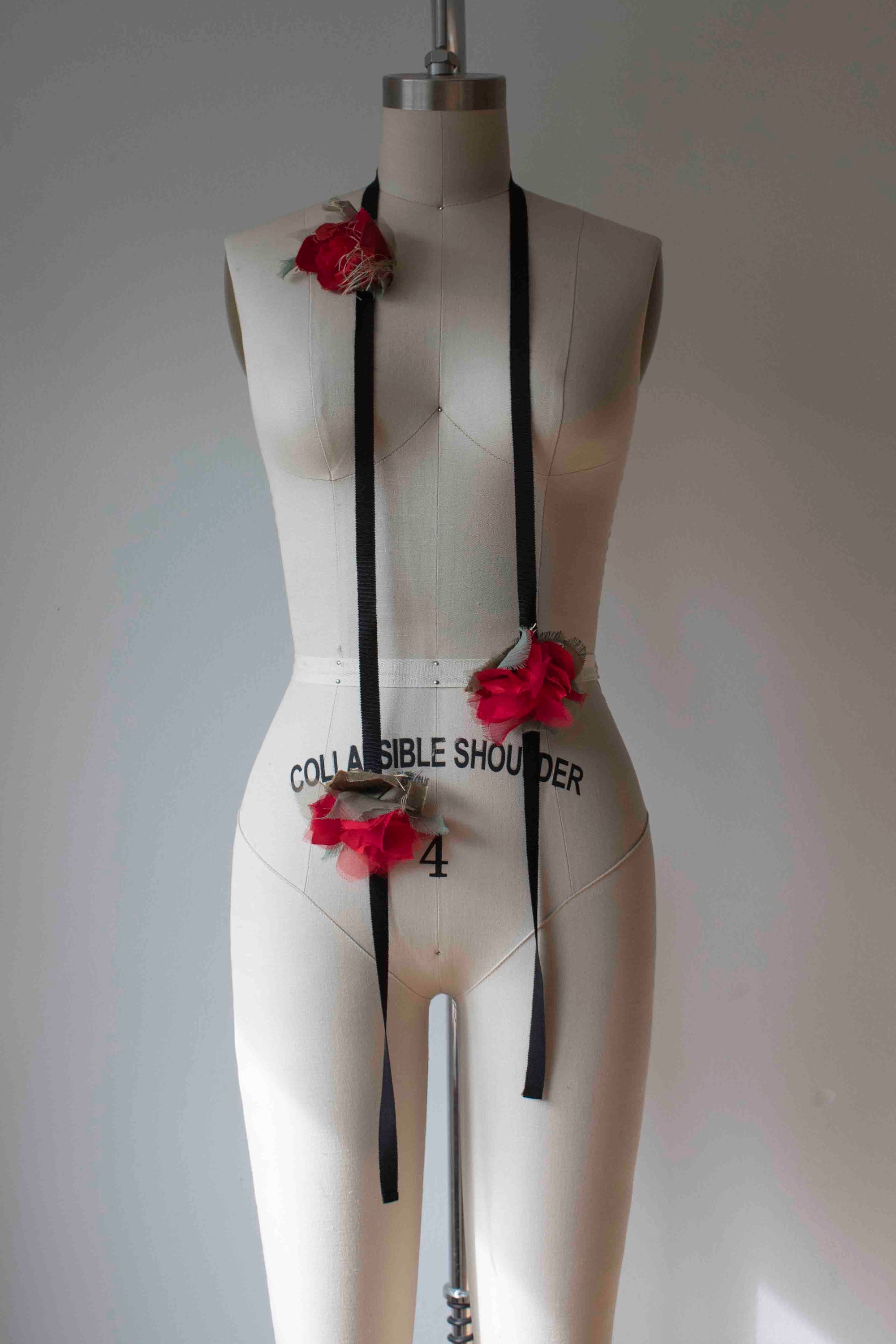 N° 49 crushed blooms accessory - ume red - S